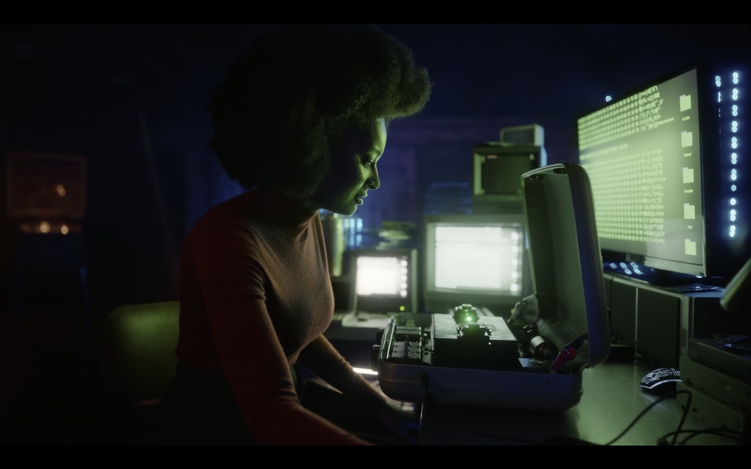 05_Lexus hacker Jade Mortimer.png