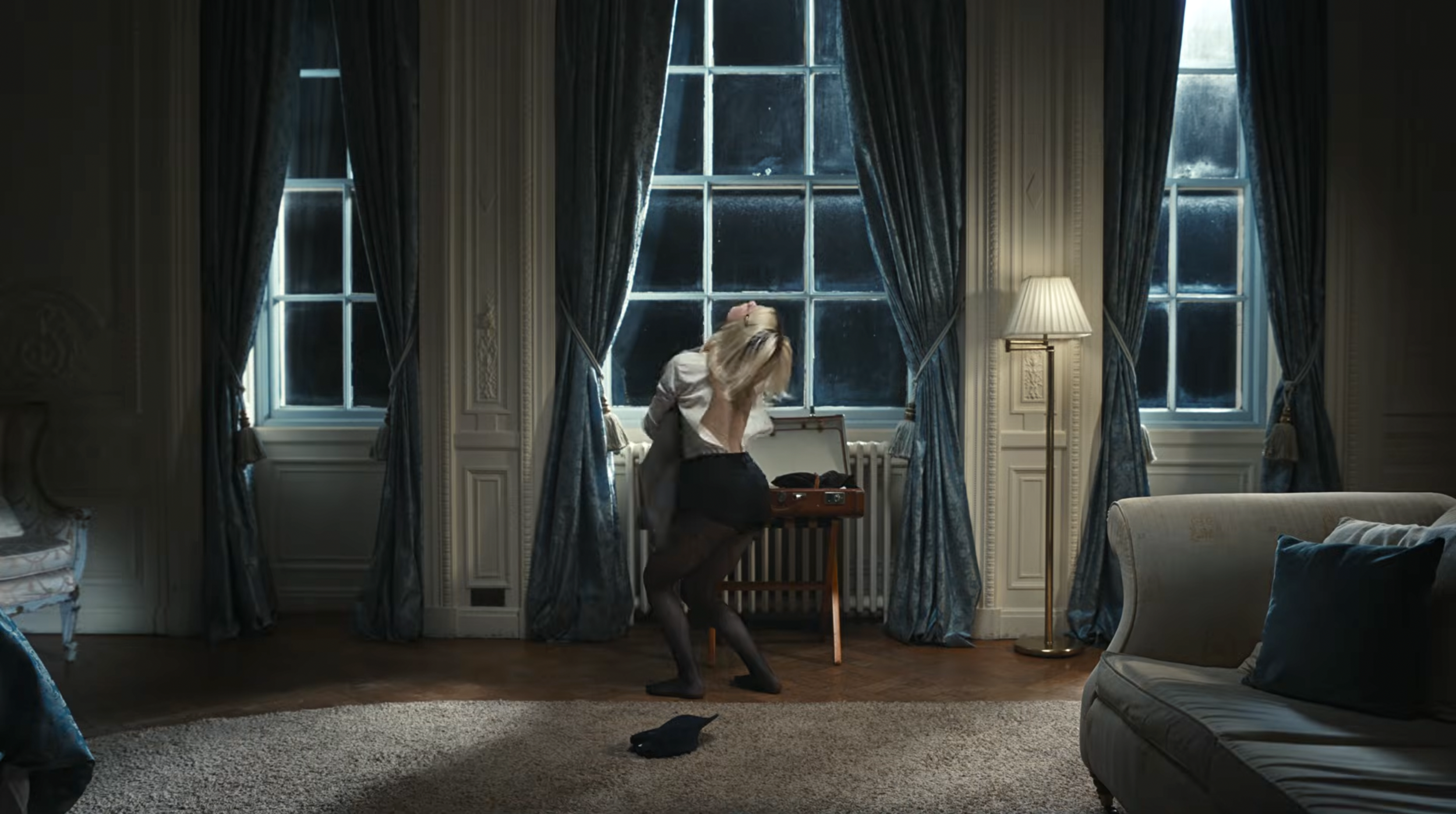 16 Maisie Peters My Regards Jade Mortimer.png