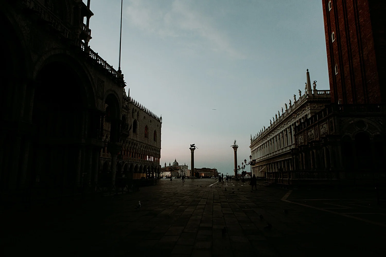 235-Venice-Intimate-Wedding.jpg