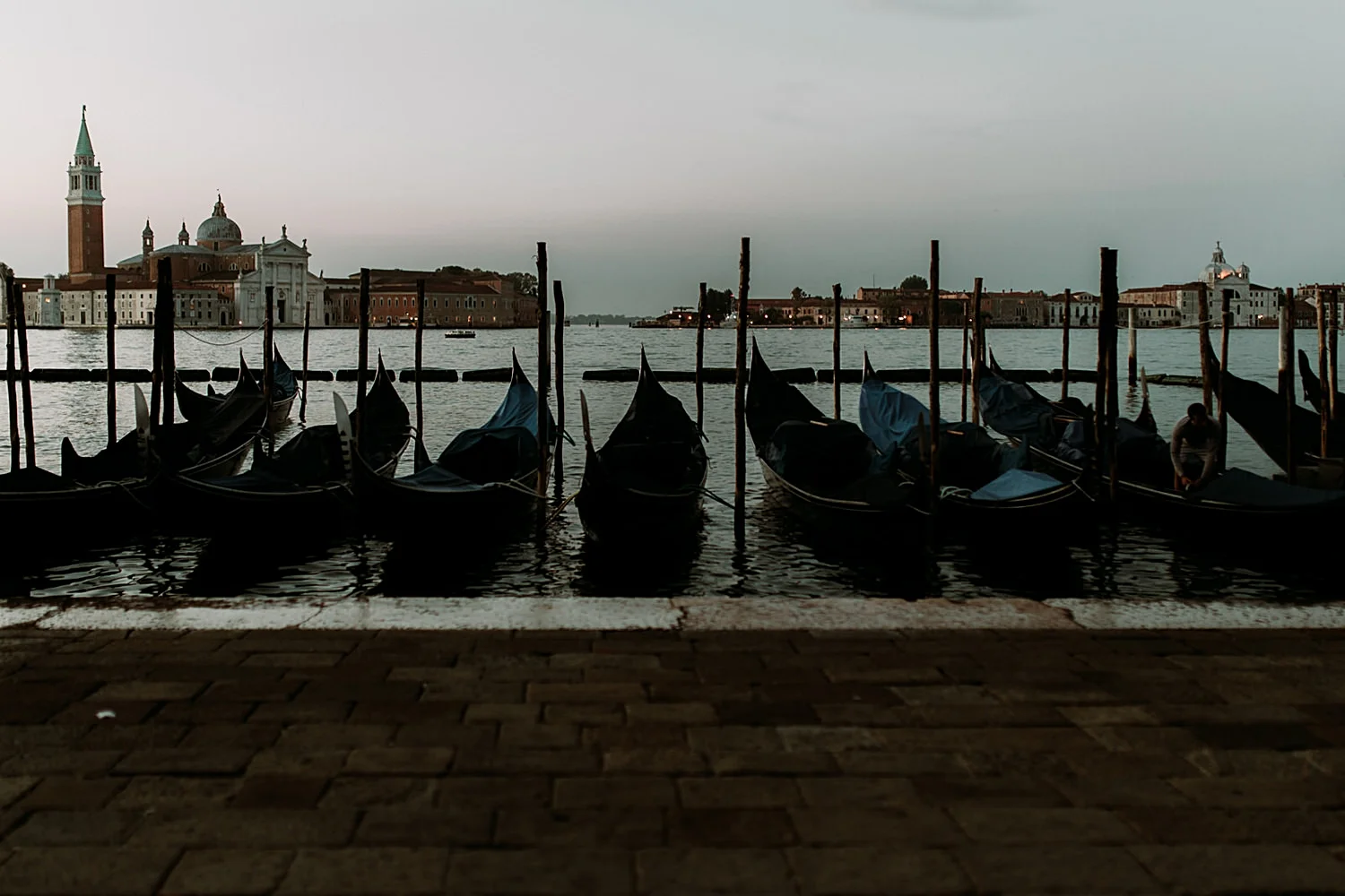 236-Venice-Intimate-Wedding.jpg