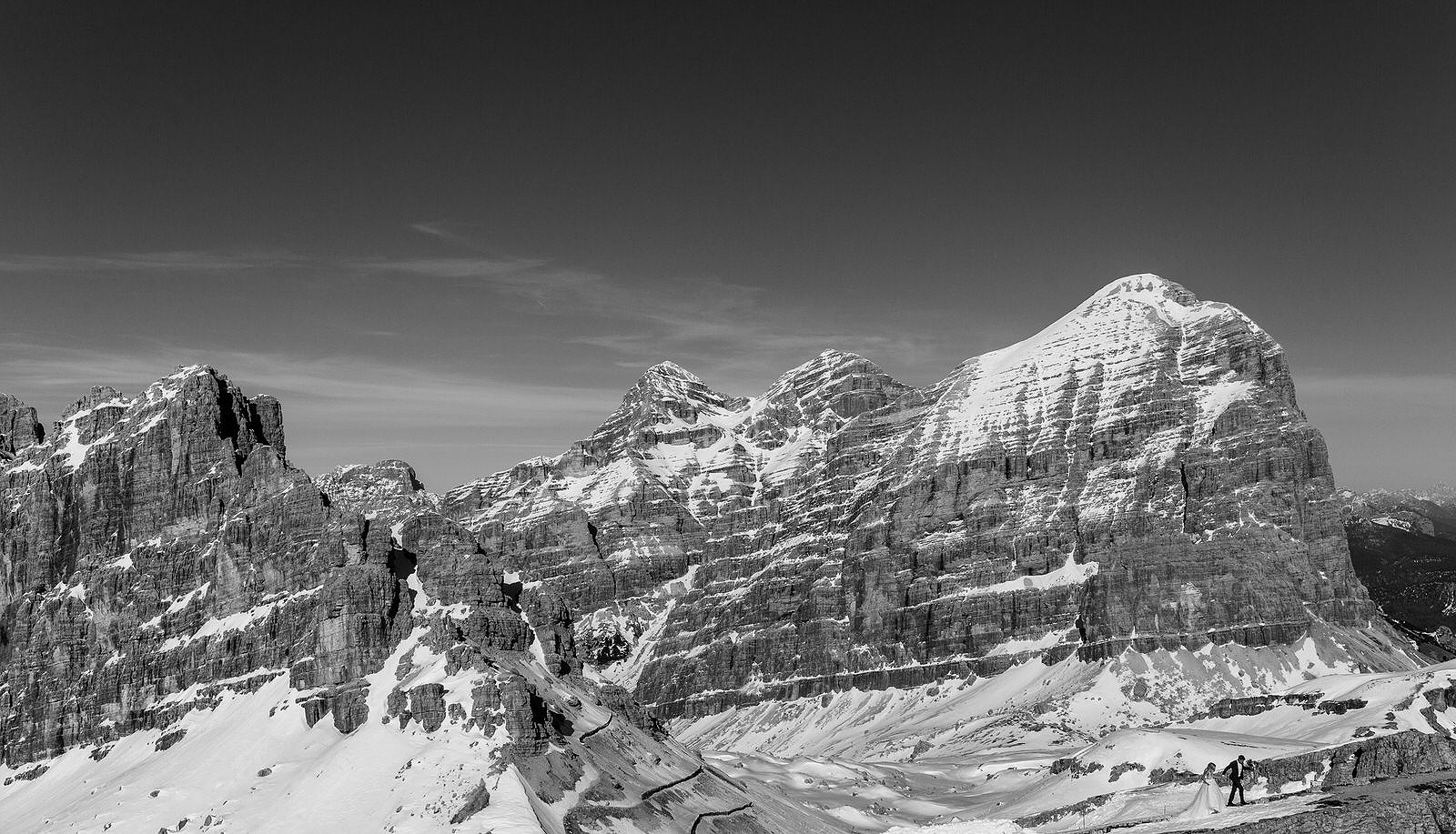 Adventurous Dolomites Elopement Wedding Fotomagoria9.jpg