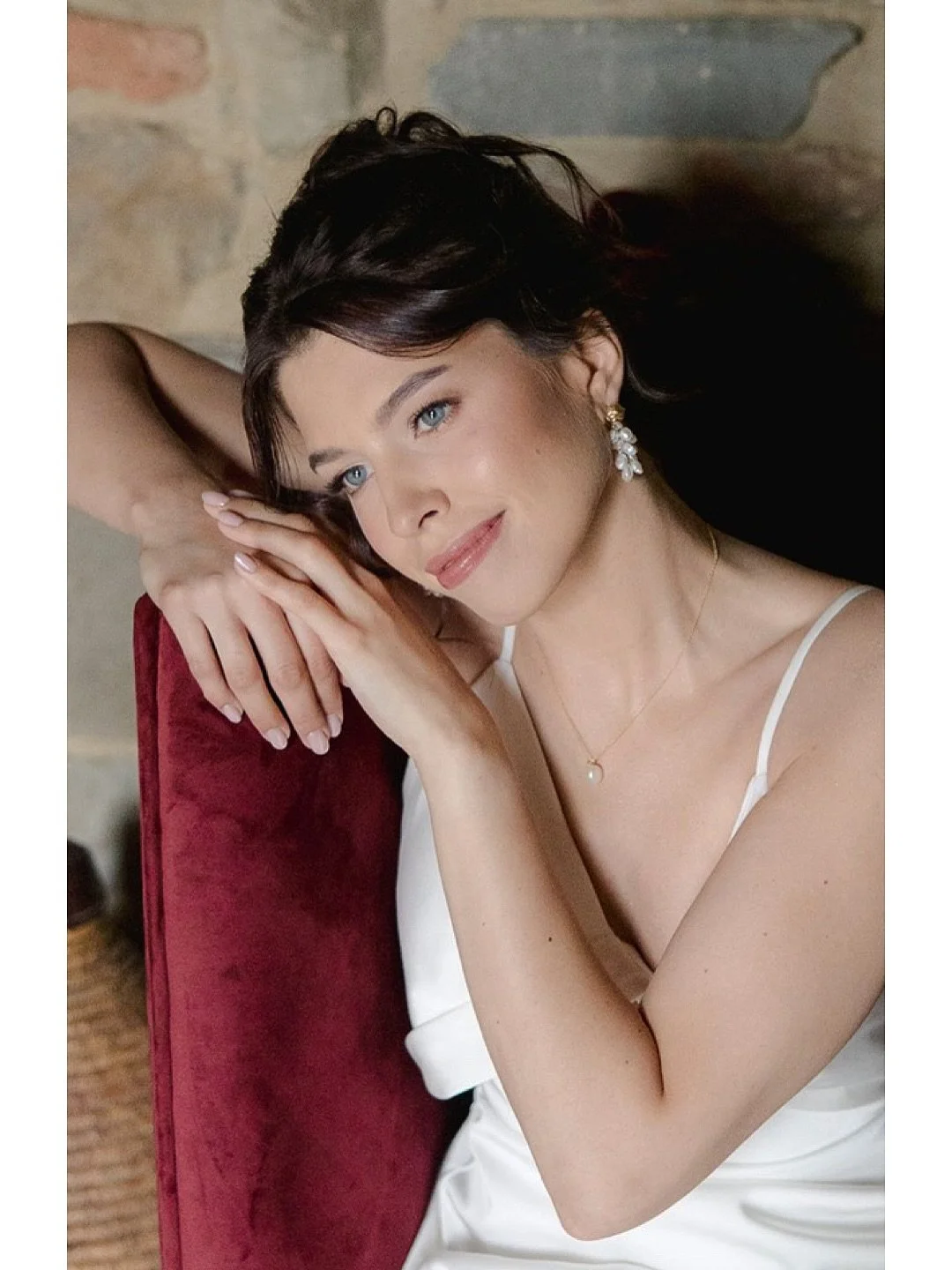 Young and beautiful in Tuscany 📽️
MUAH @nicolmaluje_i_czesze 
Dress @mila_ma__ 
.
.
.
.
.
.
.
.
.
.
.
.
.
.
.
.
.
.
.
.
.
.
.
.
.
.
.
#fineartwedding #italywedding #florencewedding #cinematicphotography #destinationwedding #destinationweddingitaly #