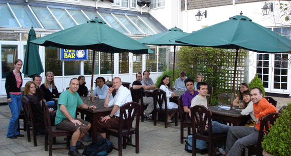 group_discussions_08.gif