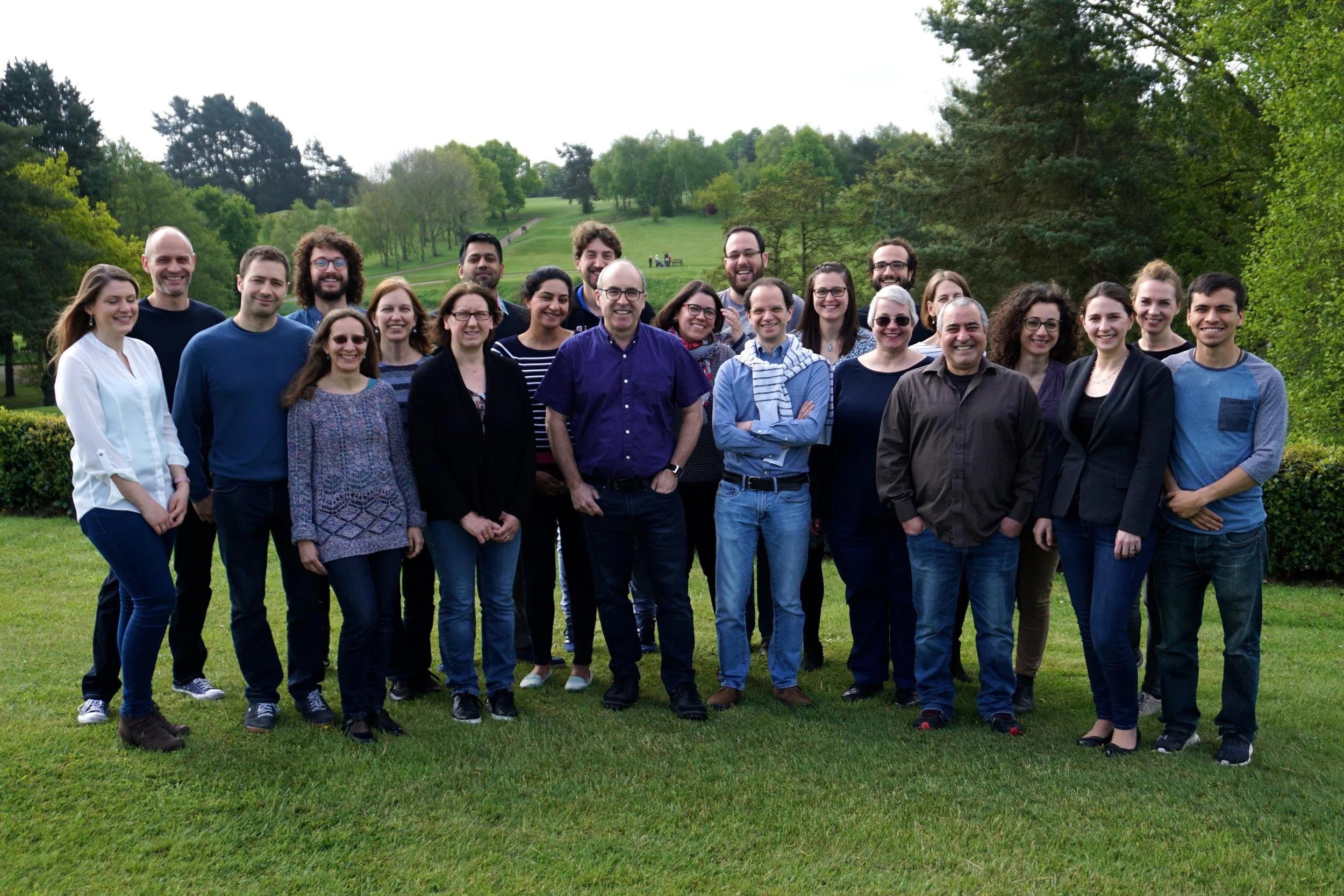 Lab Group 2019.jpg