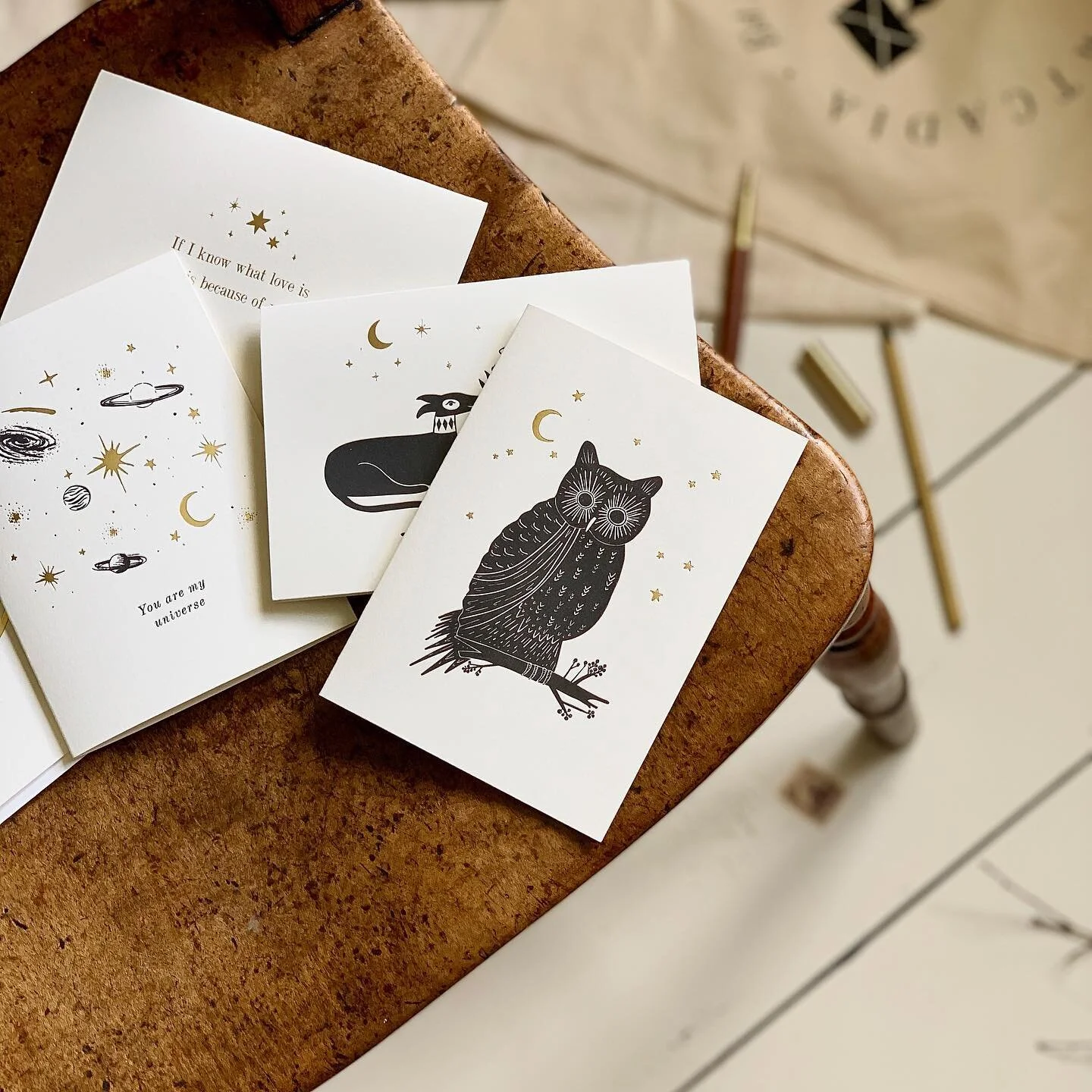 &ldquo;Twit twoo&rdquo; says the owl 🦉🍁🍂
Love this card - it hardly gets any airplay - so here it is. I&rsquo;ve just been wondering around the neighbourhood like a bit of an odd ball in my awful loungewear, socks and sandals... foraging for festi
