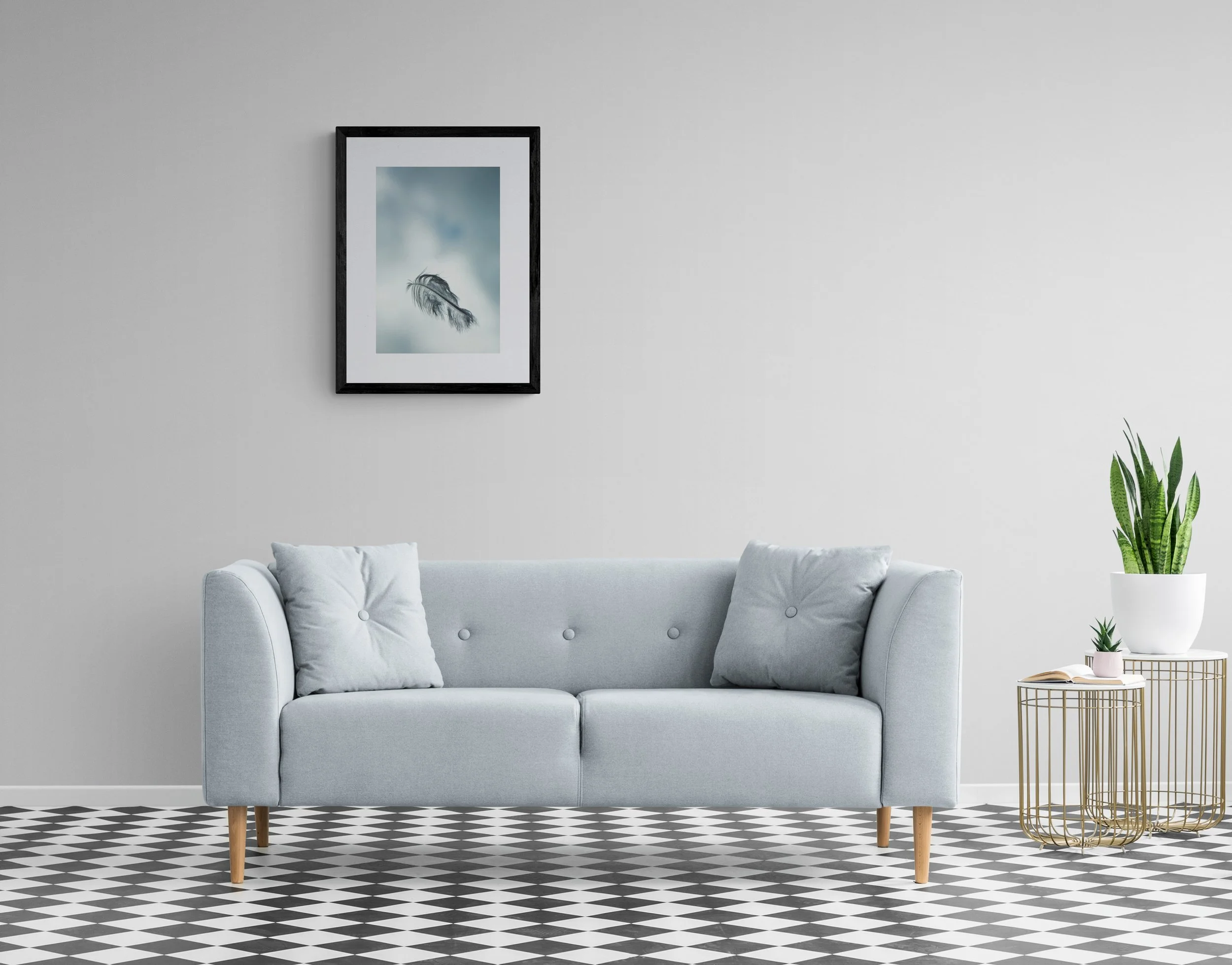 Comfy_bright_living_room_with_chequered_floor.jpg