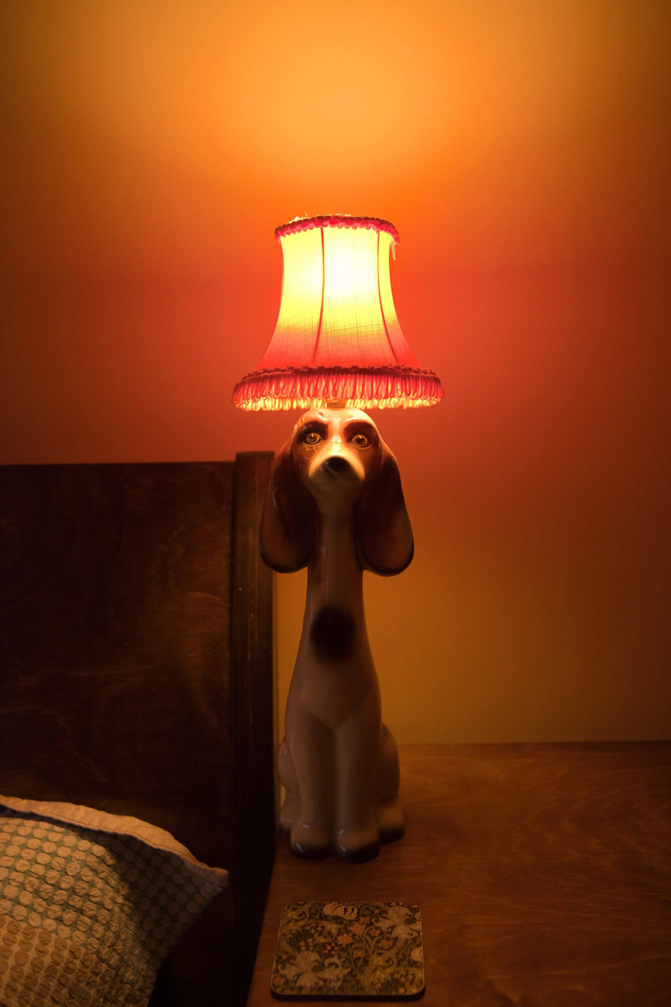 Beagle Dog Lamp, 2016