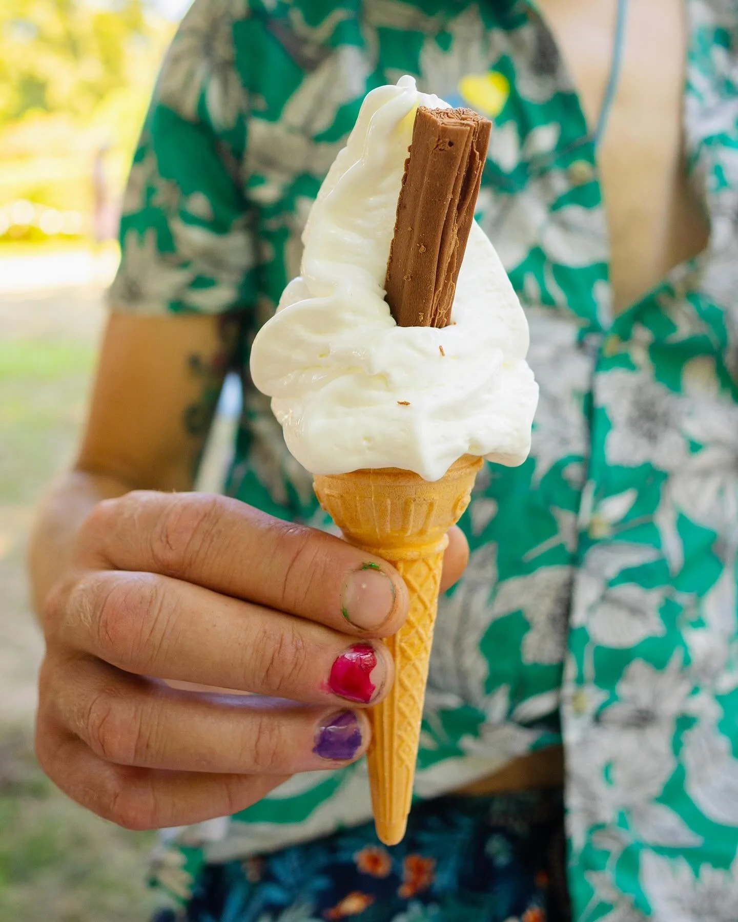 If ice creams are a reoccurring theme in my work (something that has become apparent in the last few years) &hellip; does that mean deserts are now tax deductible?!!?! Hmmm&hellip; 🤔🍦🍧🍭🍮🍨🍰
Festival Ice Cream 2025 &copy;Olivia Hemingway, all ri