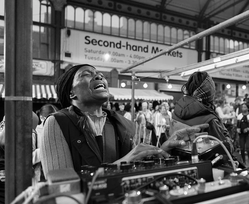 One of my favourite set of music pictures ever! [post 1 of 2]

Townsounds Event in Huddersfield Open Market, Ras Sis Highness and Dee Bo General. @historicengland - High Street Heritage Action Zones (HSHAZ) Heritage in the Hudd Event.

Thanks to @_to