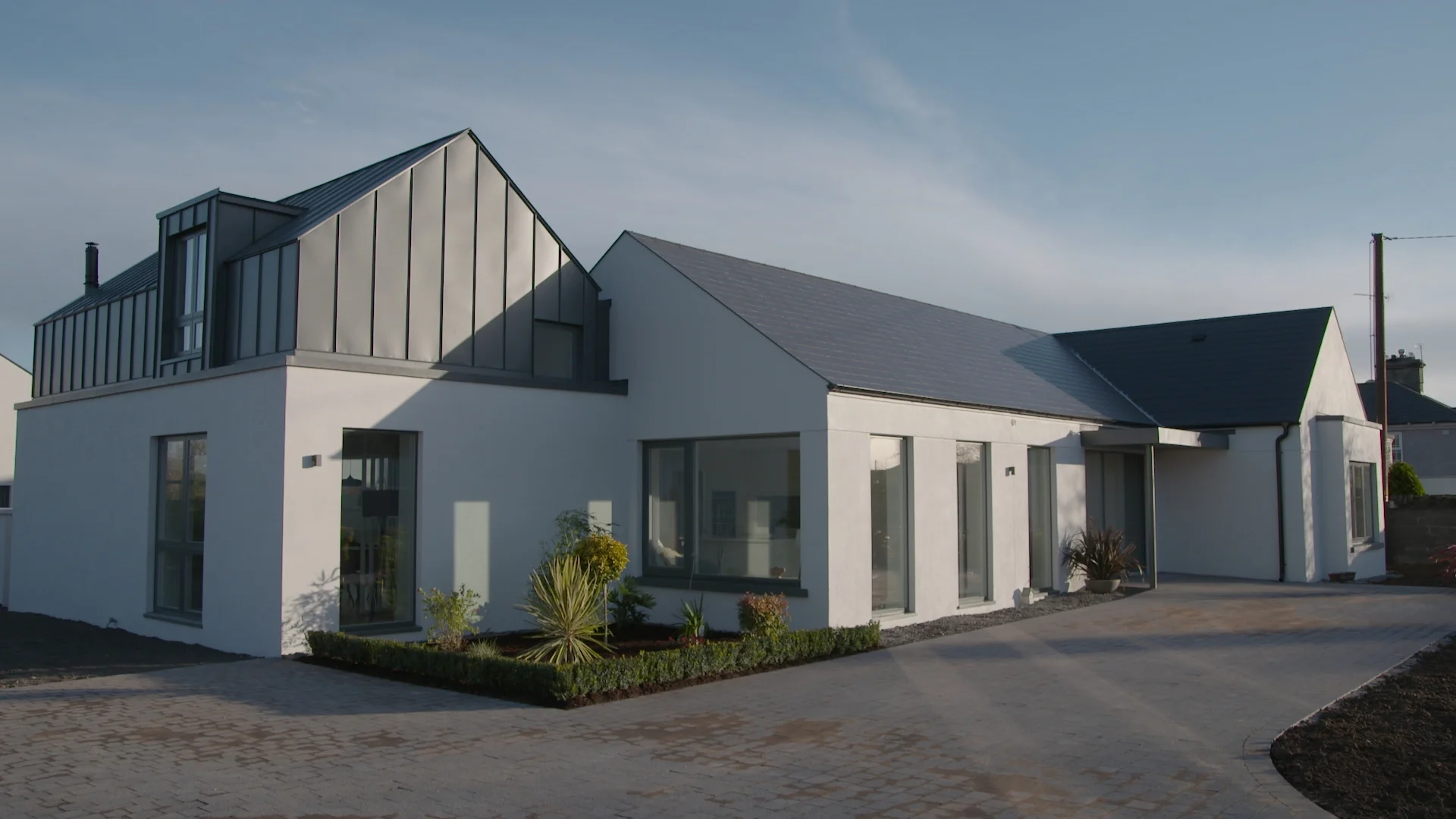 TX3 RTI10 Moate AFTER Exterior 4 - Copy.jpg