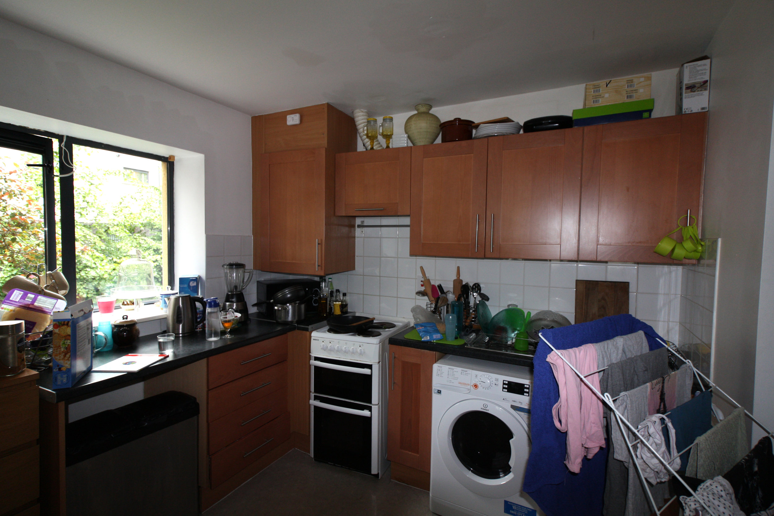 HR - Dublin 1 - Before - Living Room Kitchen 3.jpg
