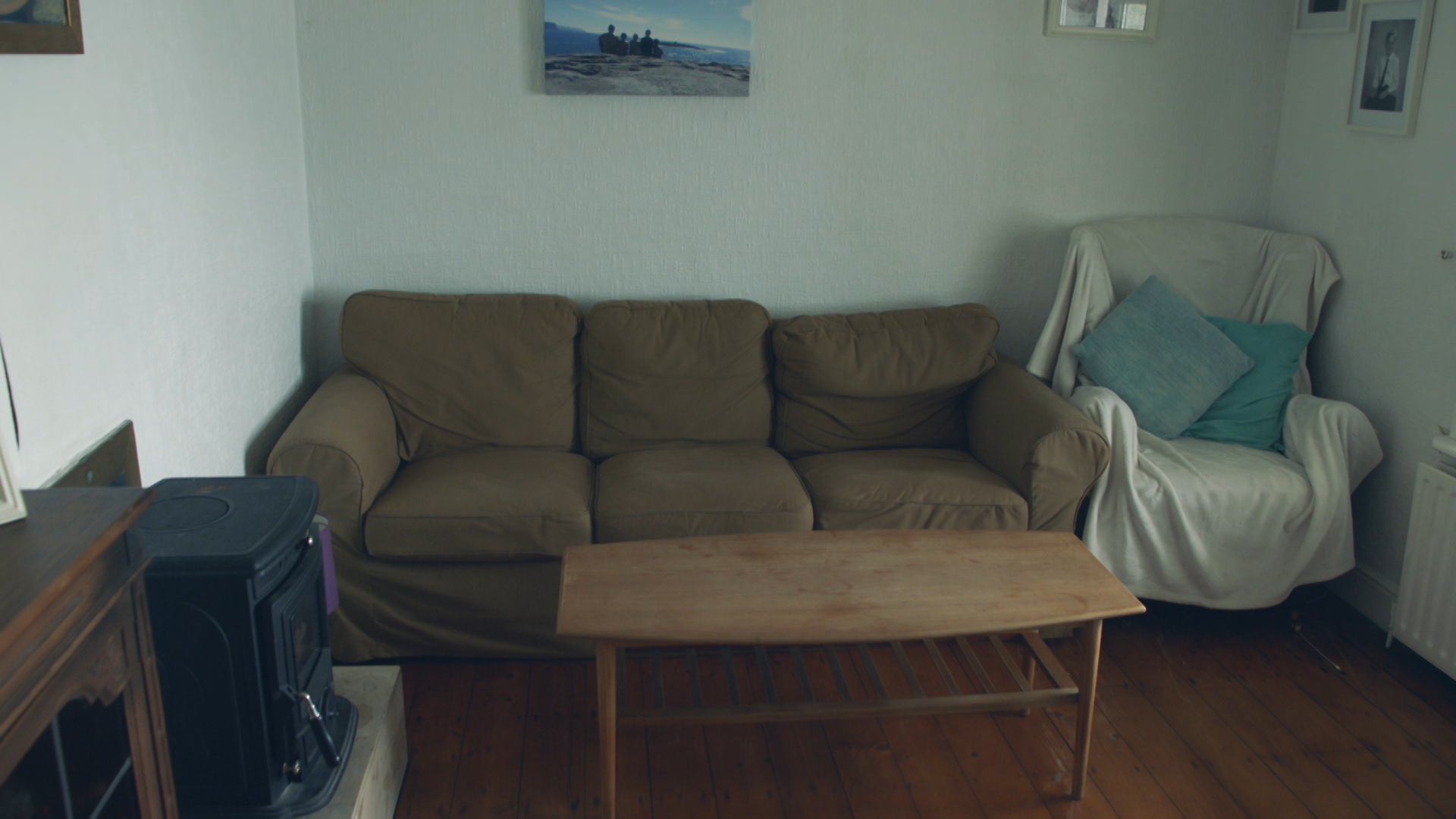 Living Room Before.png