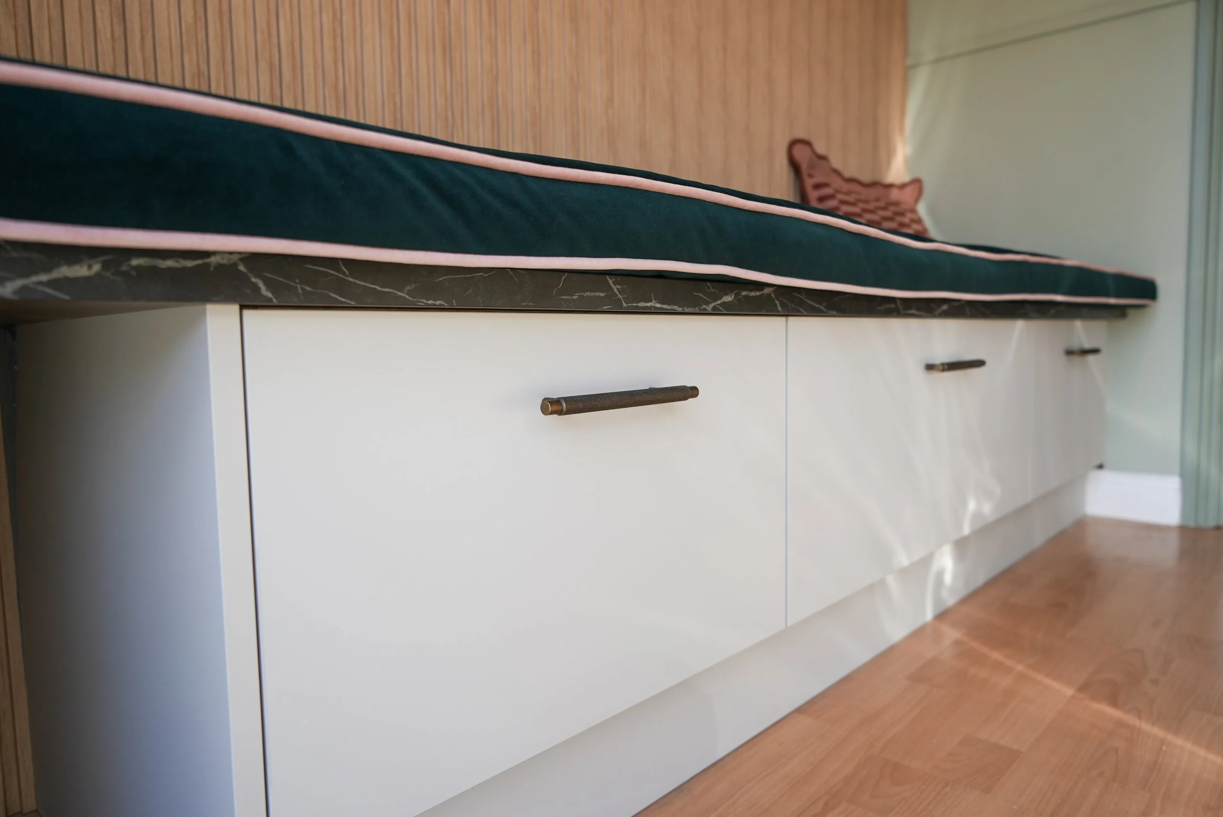 KITCHEN-11.jpg