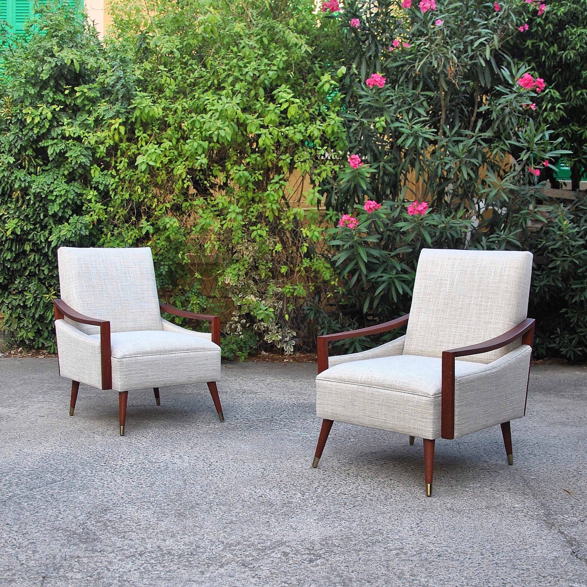 254_MID CENTURY ARMCHAIR MAHOGANY2.JPG