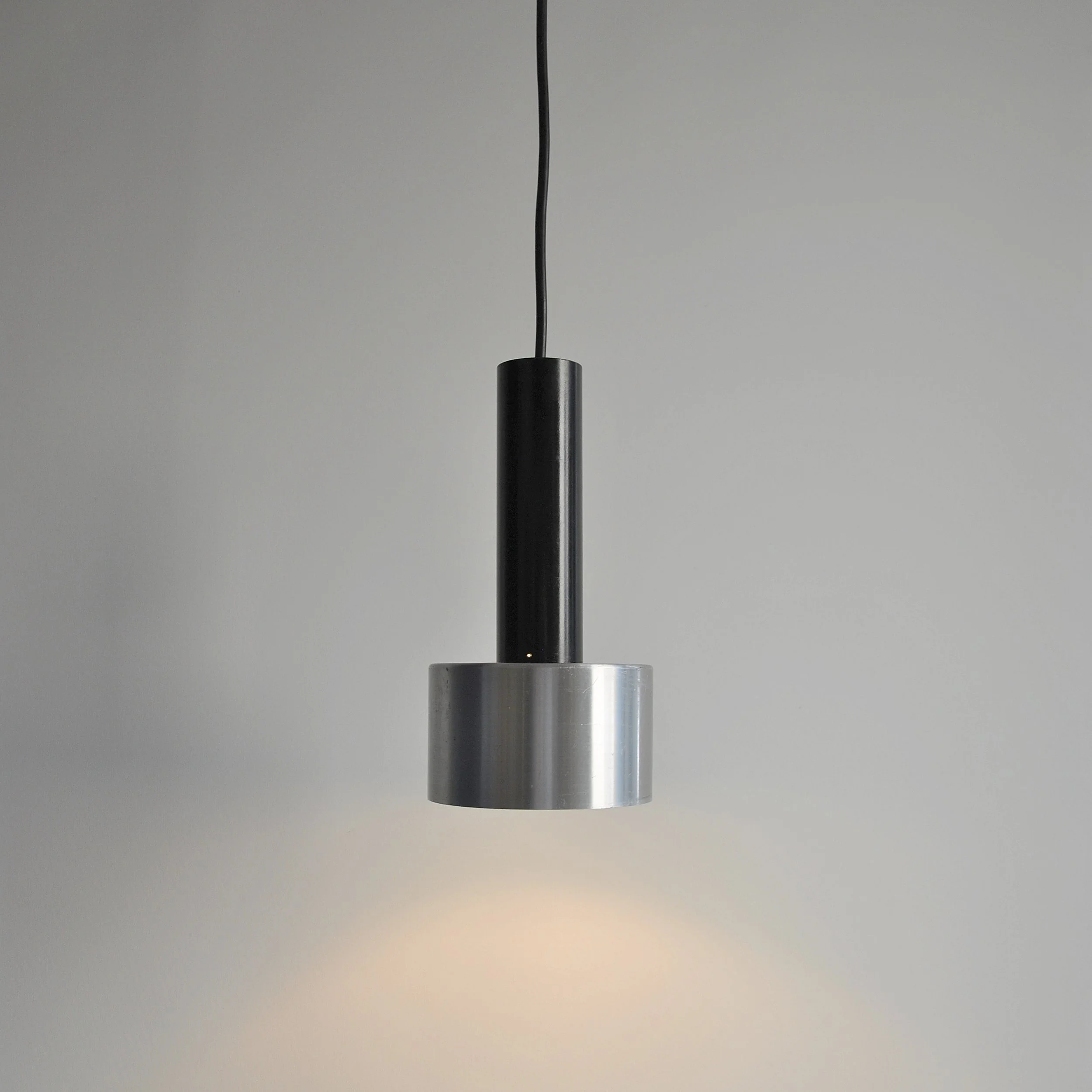 477 RAAK NICO KOOY PENDANT SET2.JPG