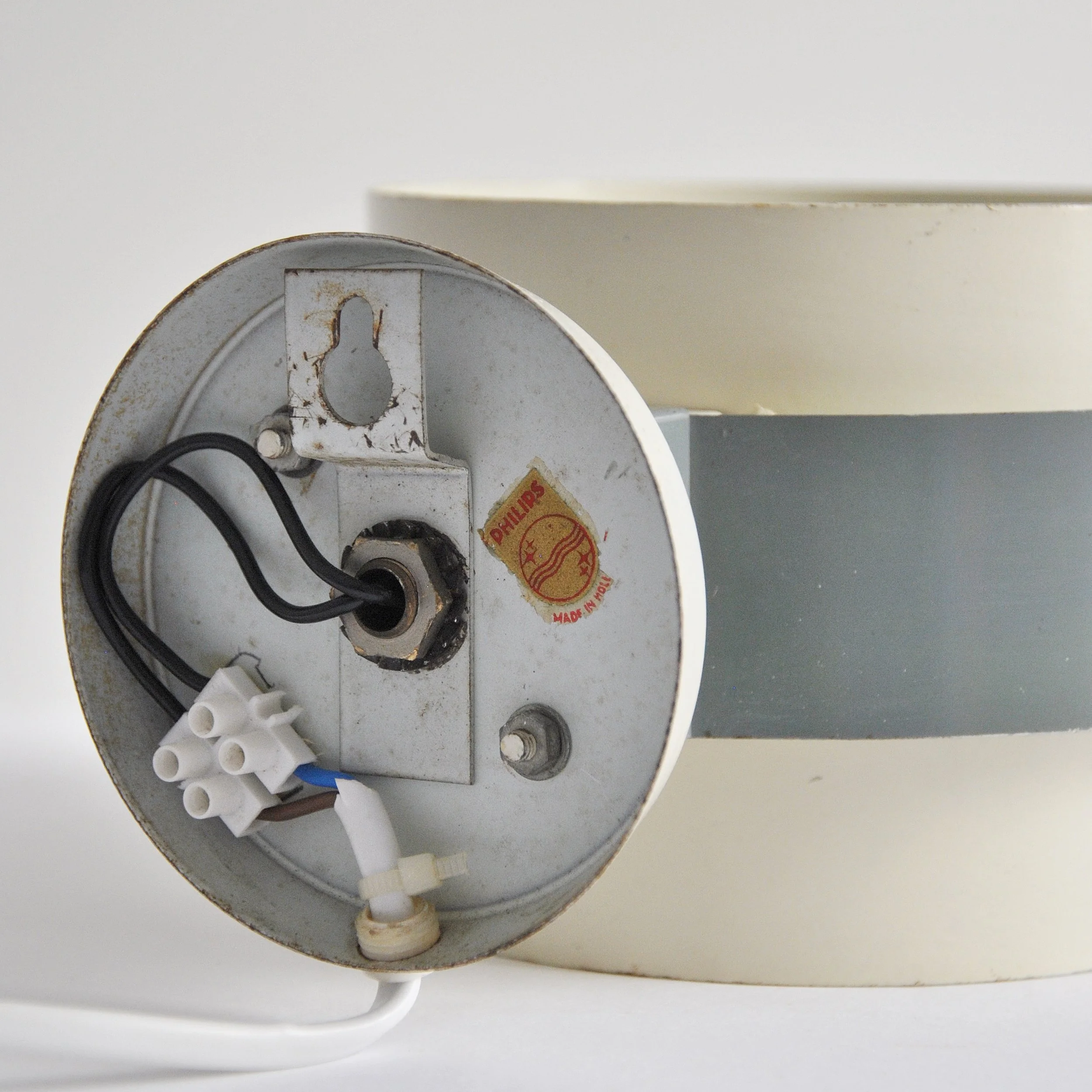 487 LOUIS KALFF X25 WALL LAMP5.JPG