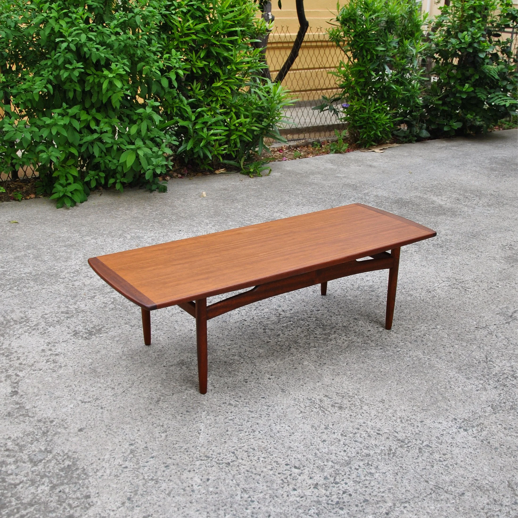 461 G PLAN TOLA COFFEE TABLE2.JPG