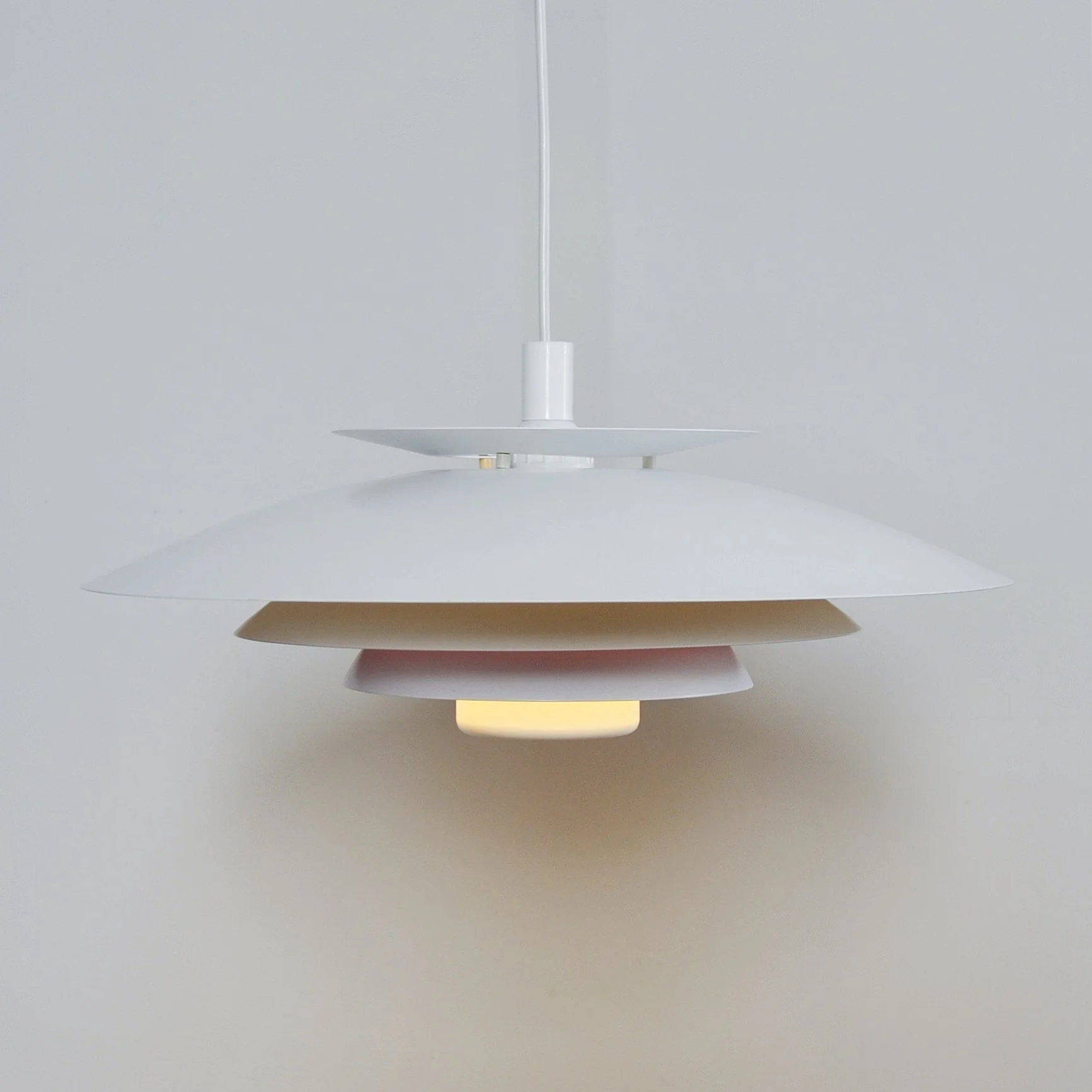 708 DANISH FORM LIGHT PENDANT.JPG
