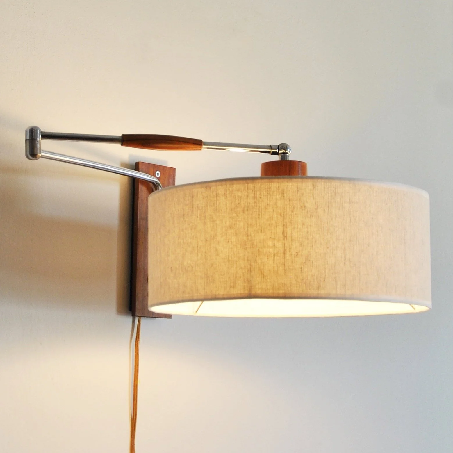 33+DANISH+SWING+ARM+WALL+LAMP2.jpg