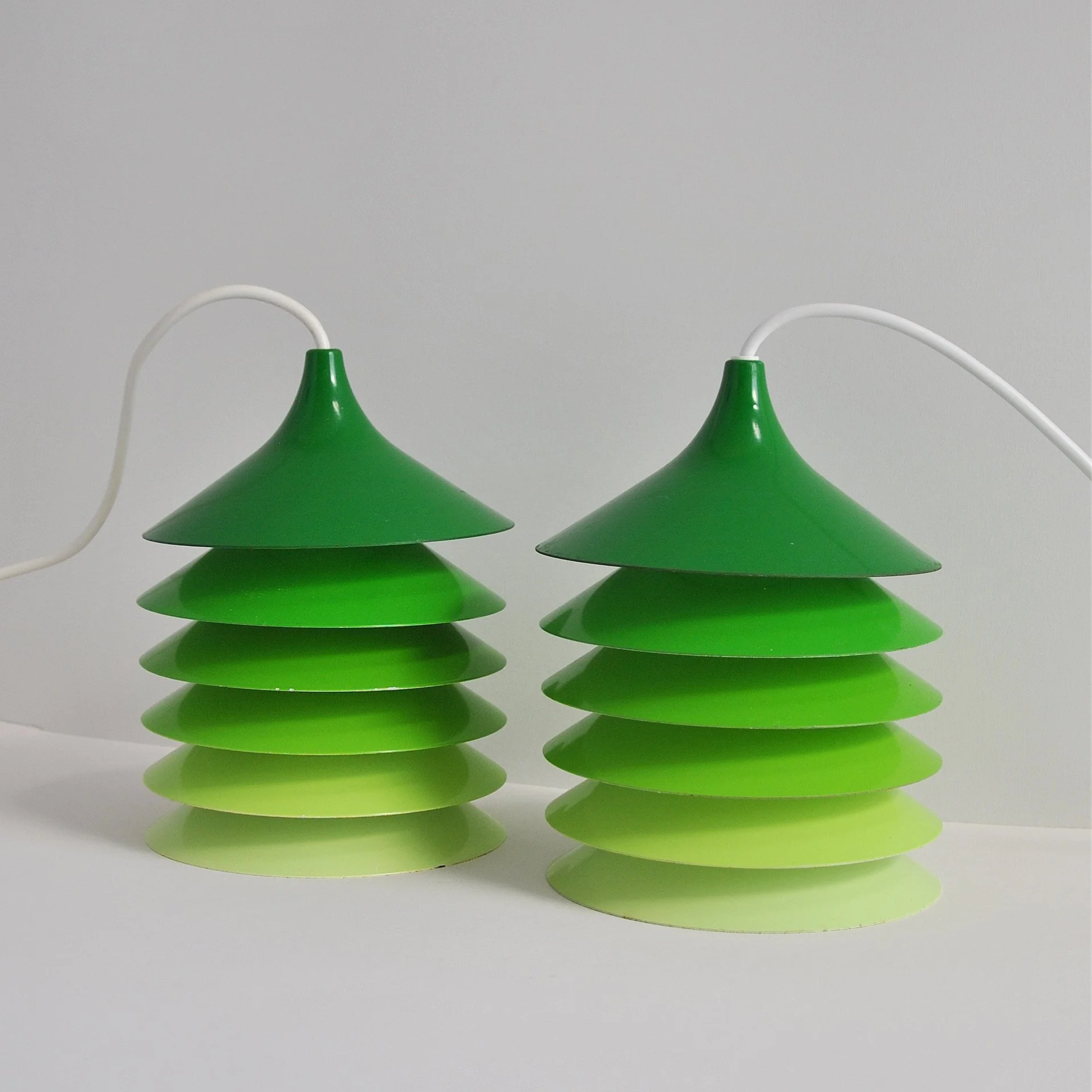 763 SET OF IKEA DUETT PENDANTS3.JPG