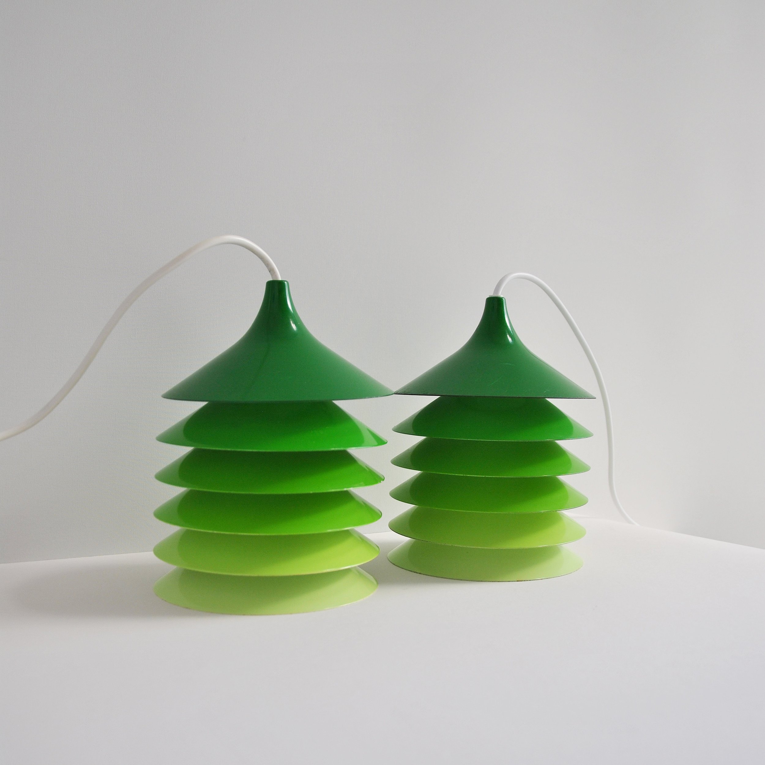 763 SET OF IKEA DUETT PENDANTS2.JPG