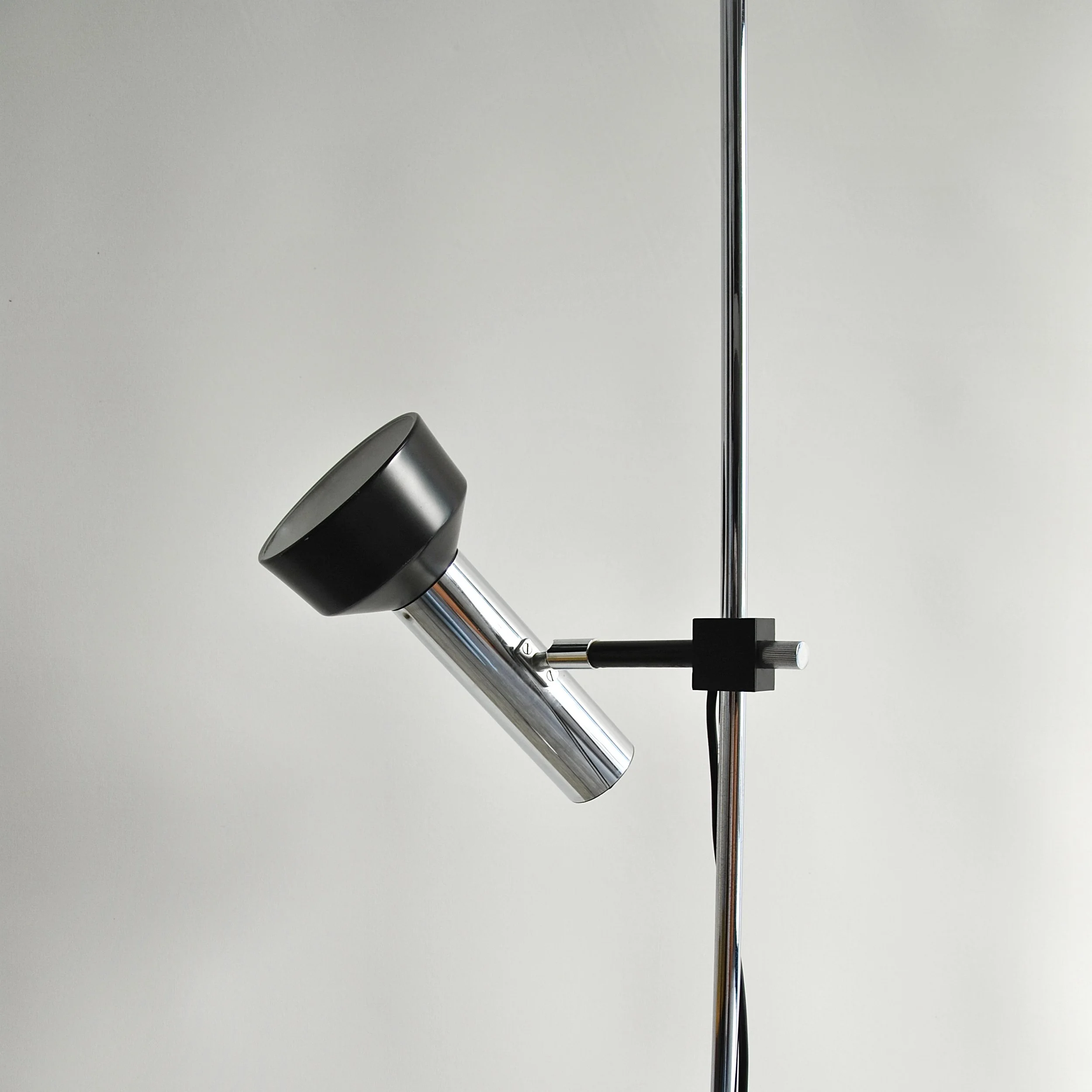850 STAFF LEUCHTEN FLOOR LAMP3.jpg