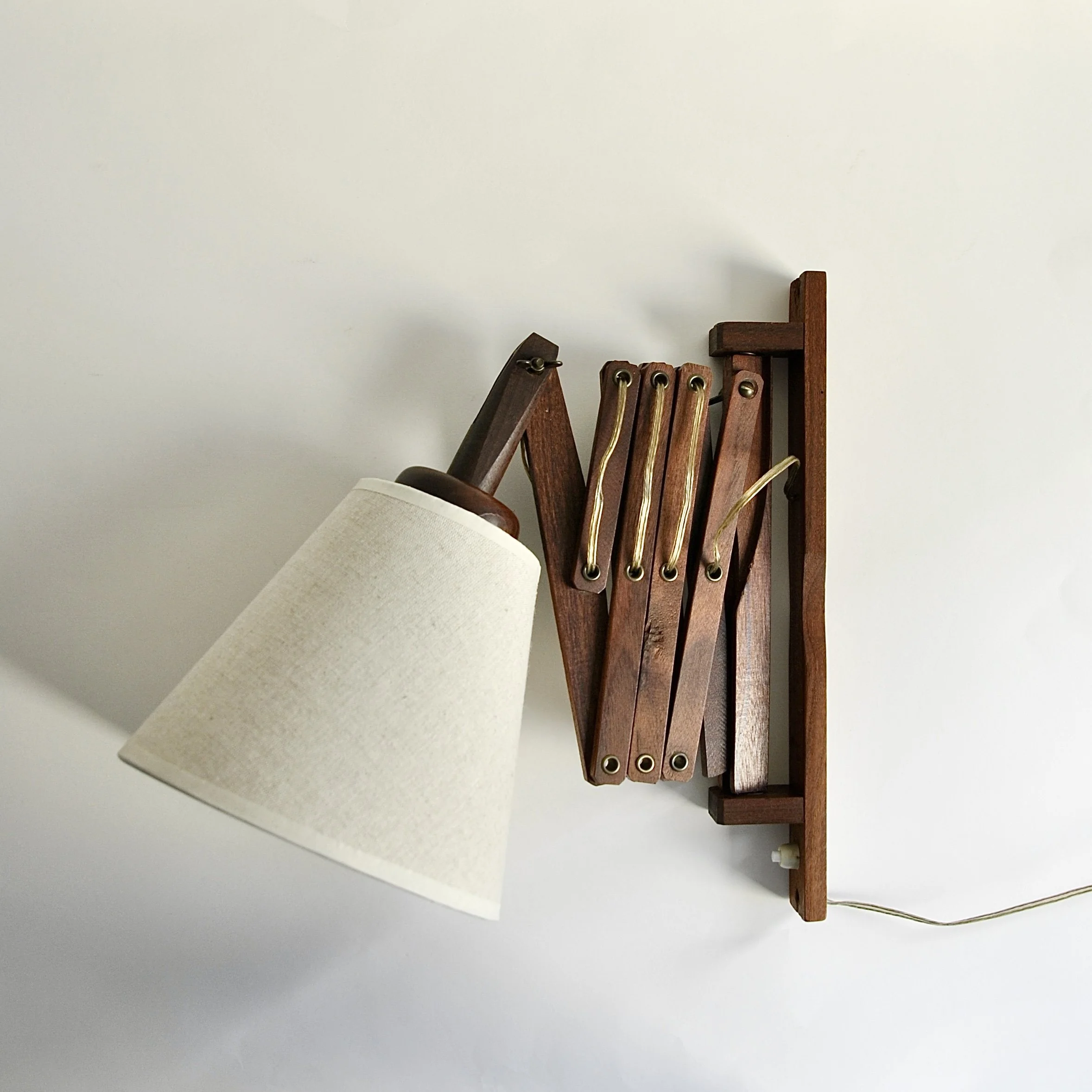 839 SMALL DANISH SCISSOR LAMP4.jpg