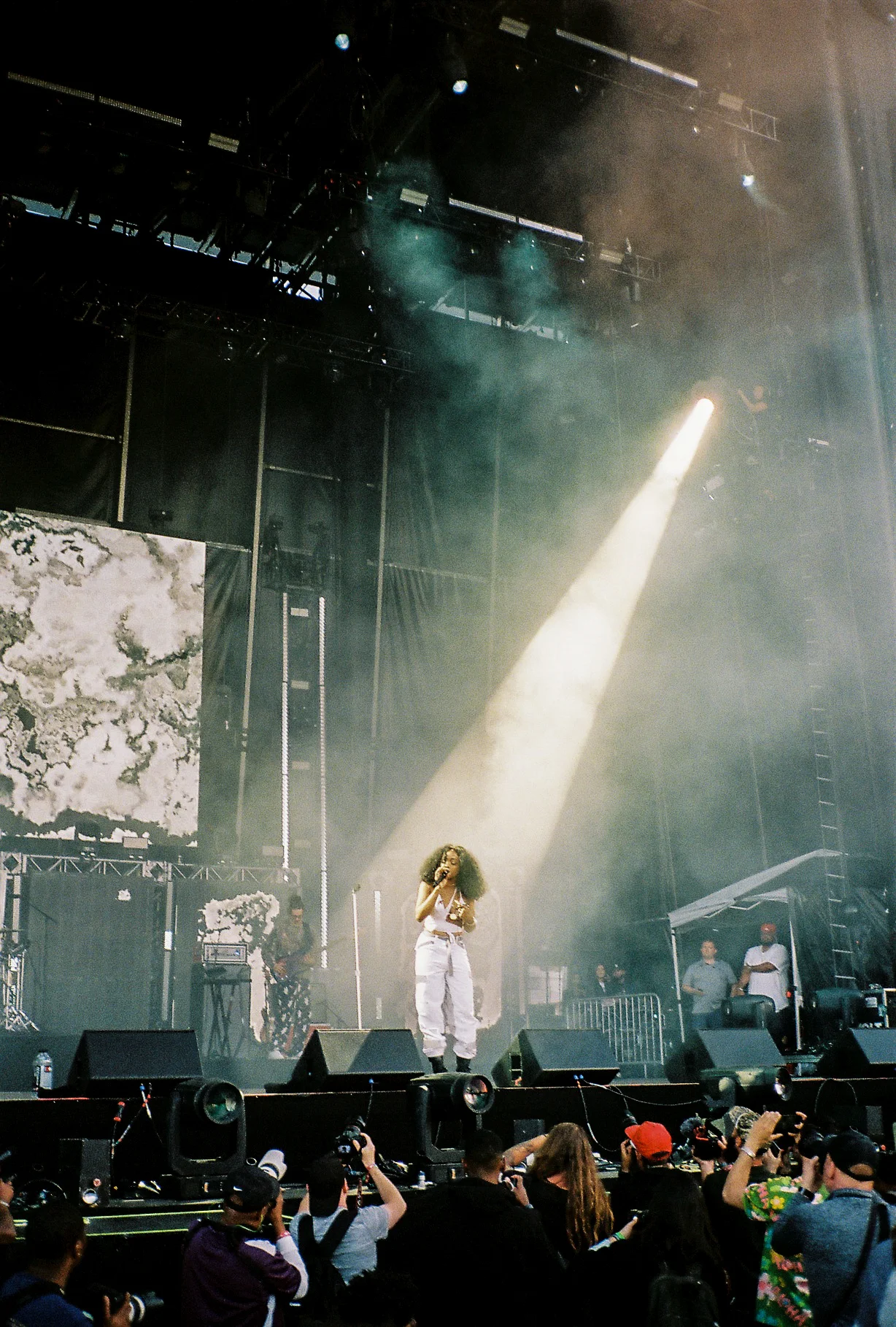 sza.jpg