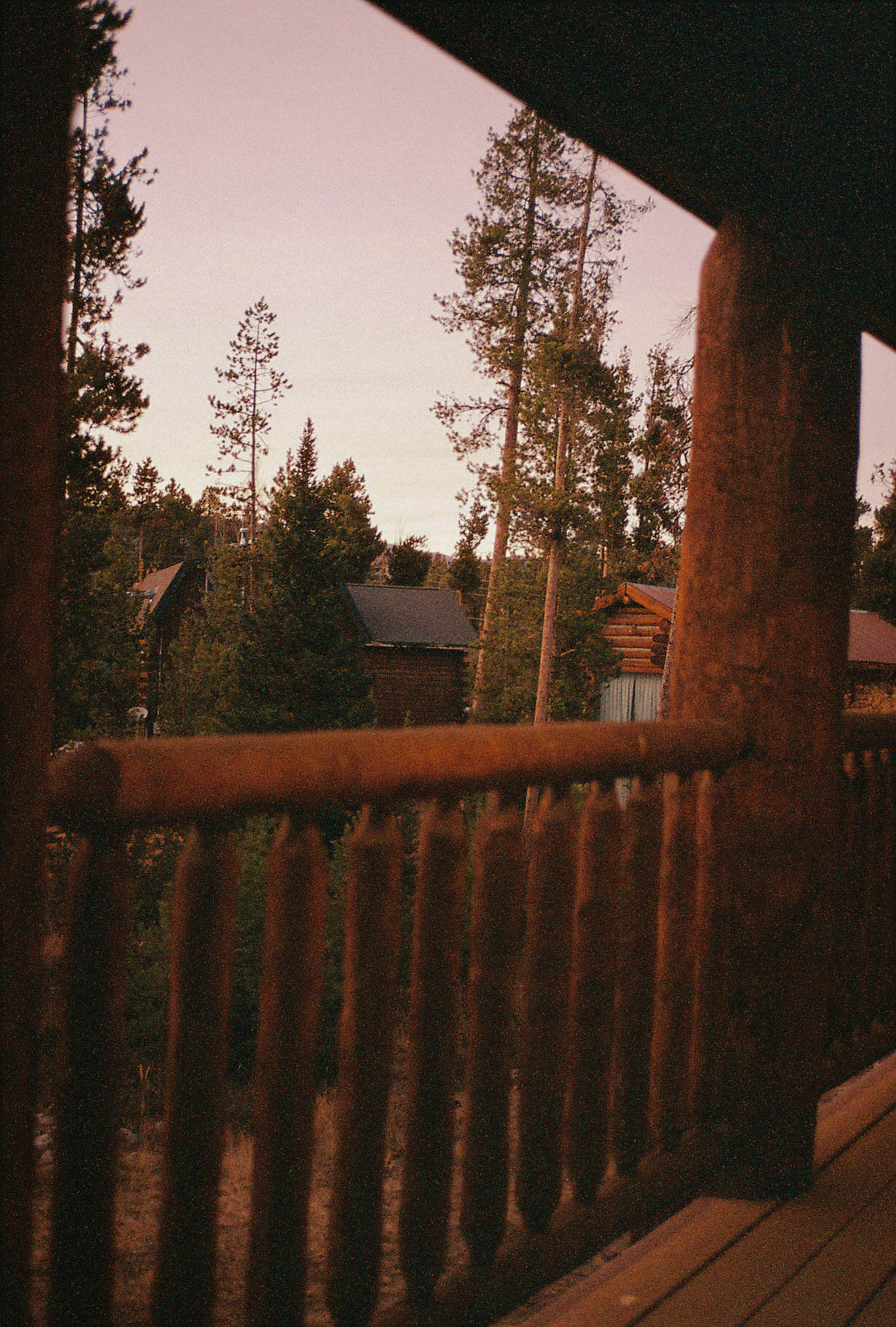 R1-05589-0022-2.jpg