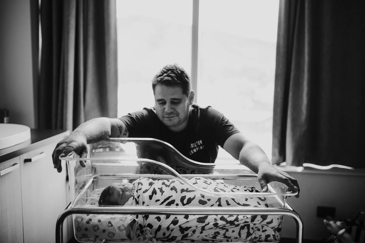 0Y5A1375Fresh+48+Photography+Birth+Newborn+Hospital+photo+Session+North+Queensland.jpg