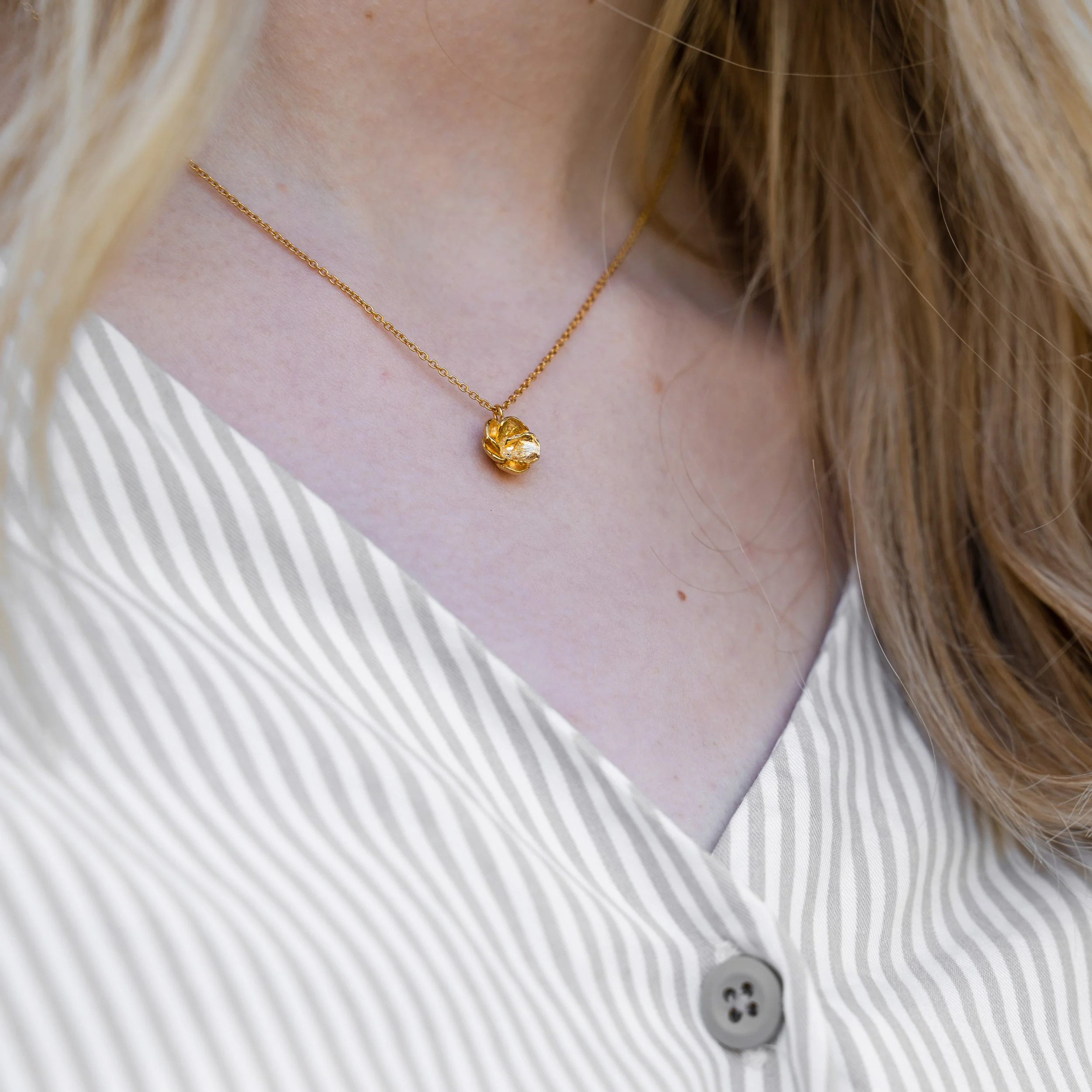 gold hawthorn necklace.JPG