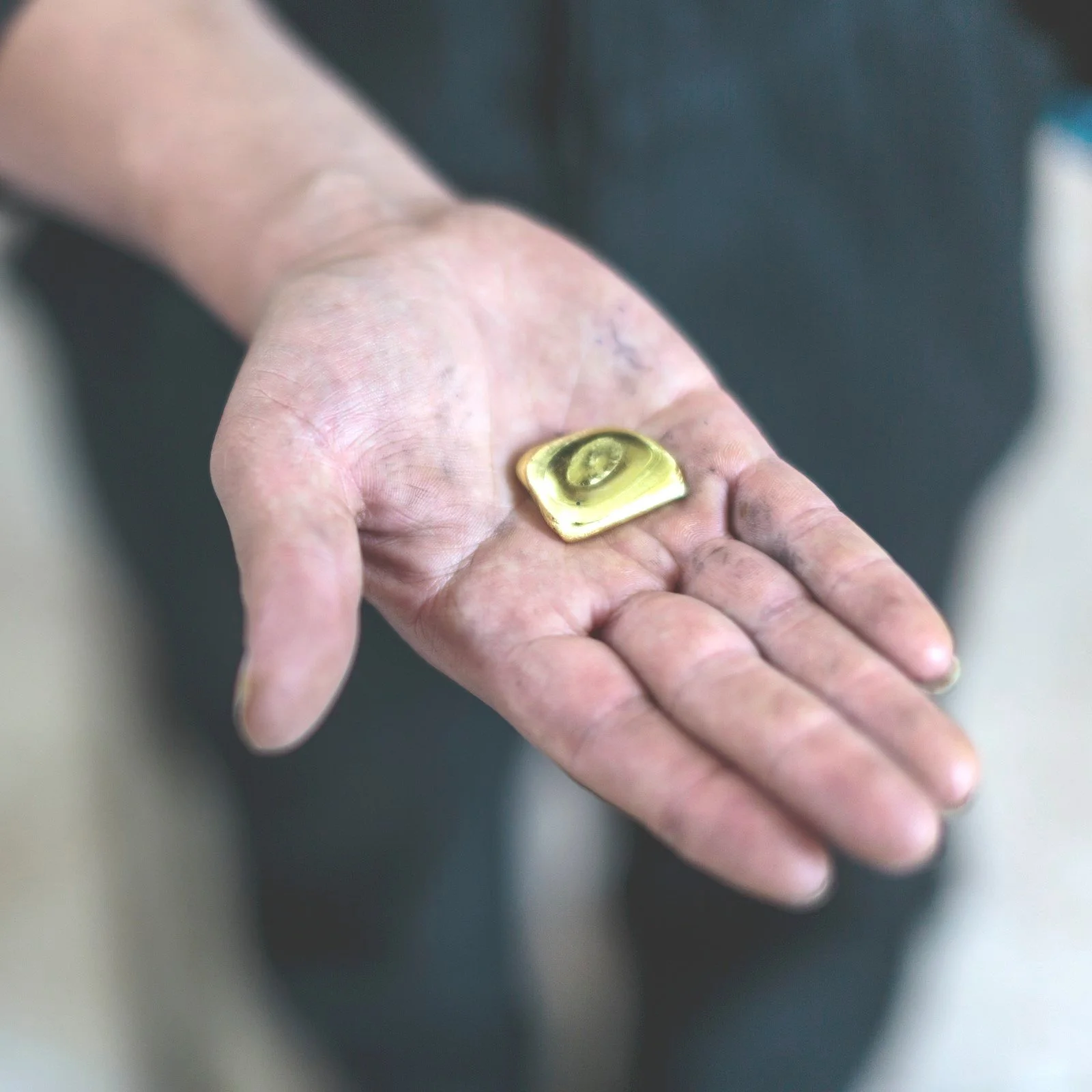 The Beauty of Fairmined Gold: Ethical Gold for Conscious Choices at Alice Stewart Jewellery