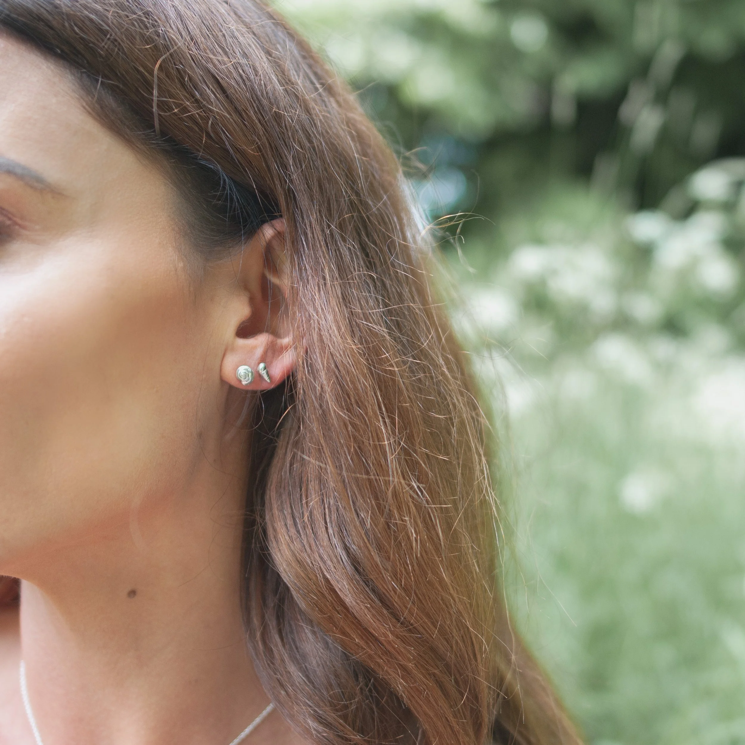 periwinkle silver earrings maxi square.JPG