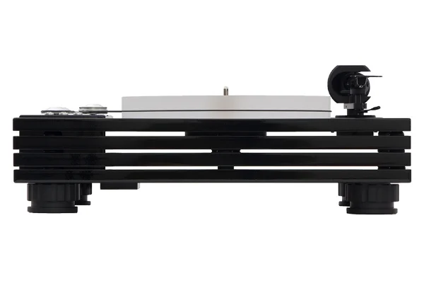 SORBOTHANE HEMISPHERES SEPARATE EACH OF THE THREE MAIN PLINTHS AND PROVIDE ADDITIONAL VIBRATION DAMPING.