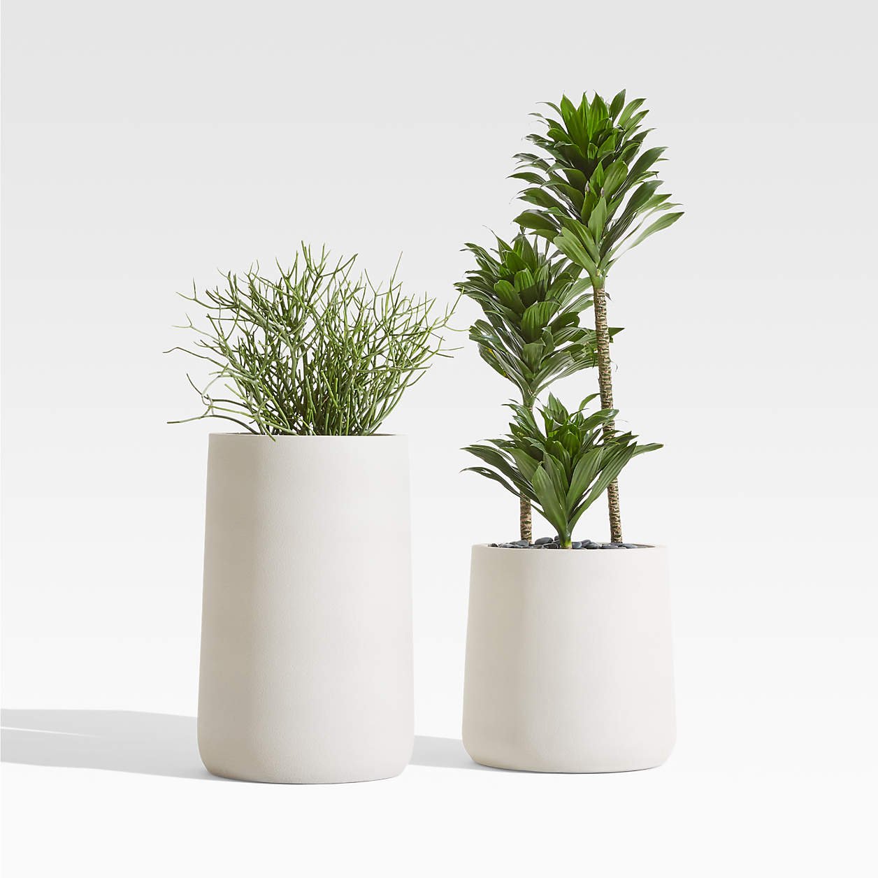 saabira-taupe-indoor-outdoor-planters.jpeg