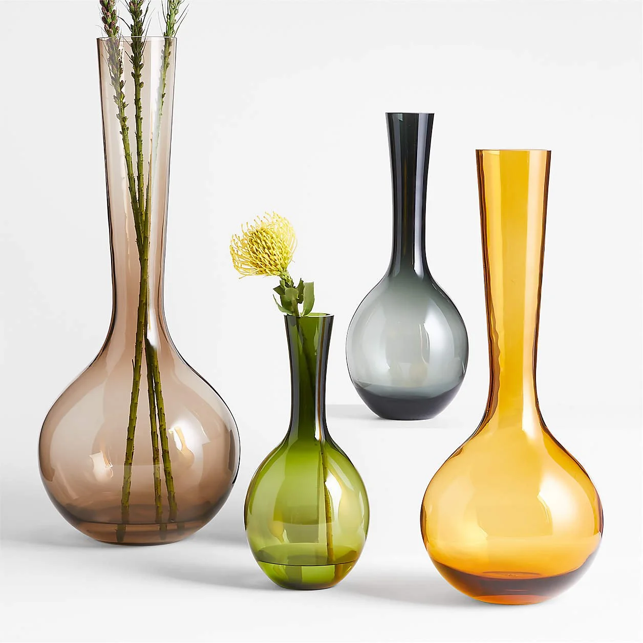 dyon-glass-vases.jpeg
