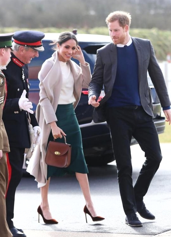 Meghan Markle Greta Constantine skirt