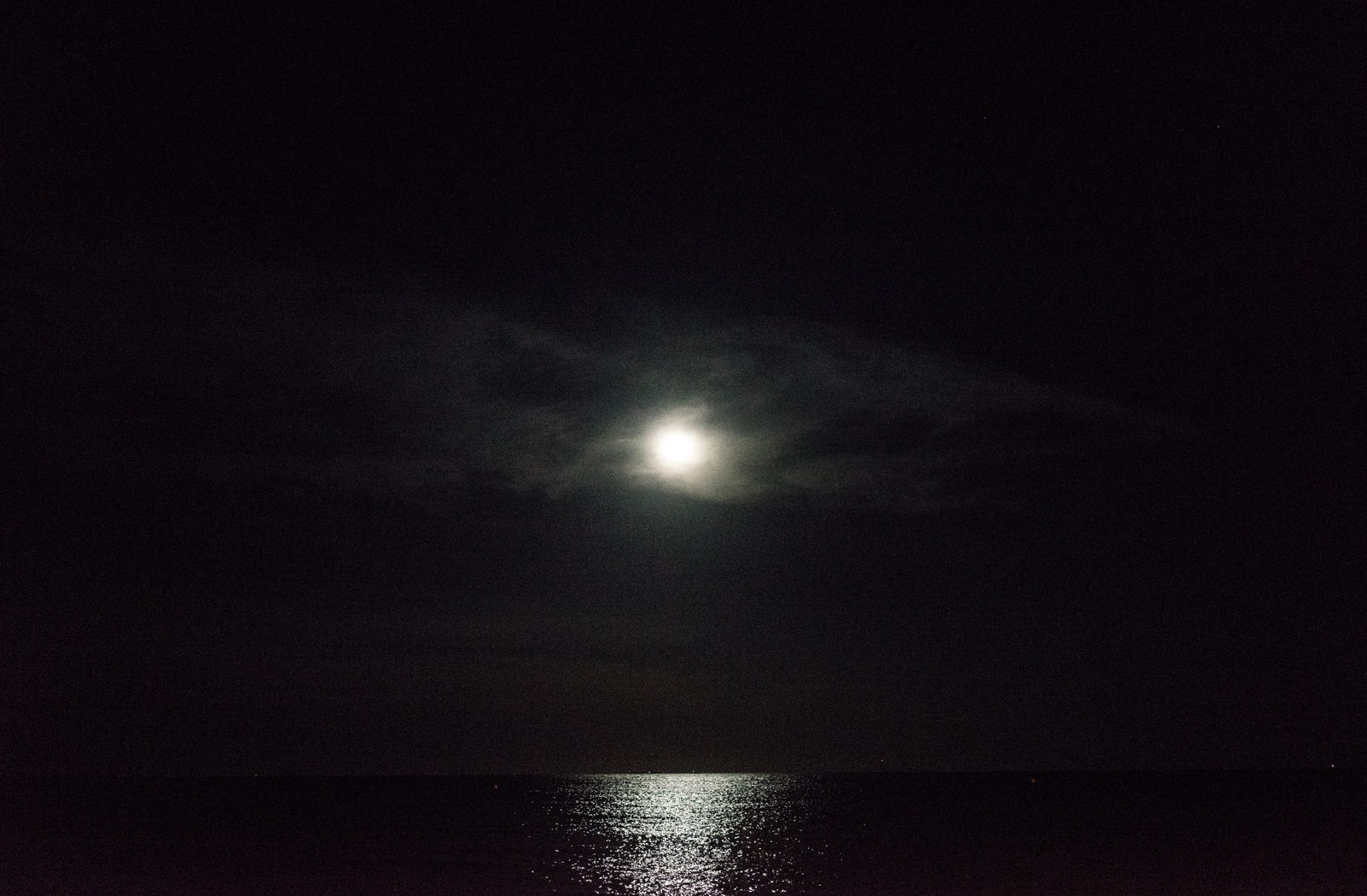 Barcelona, On the Full Moon