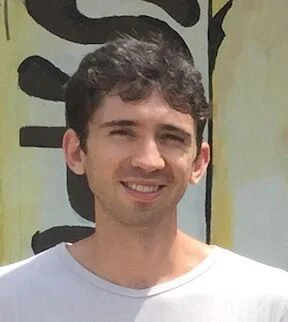 Rehno Lindeque Founder & CTO rehno@circuithub.com