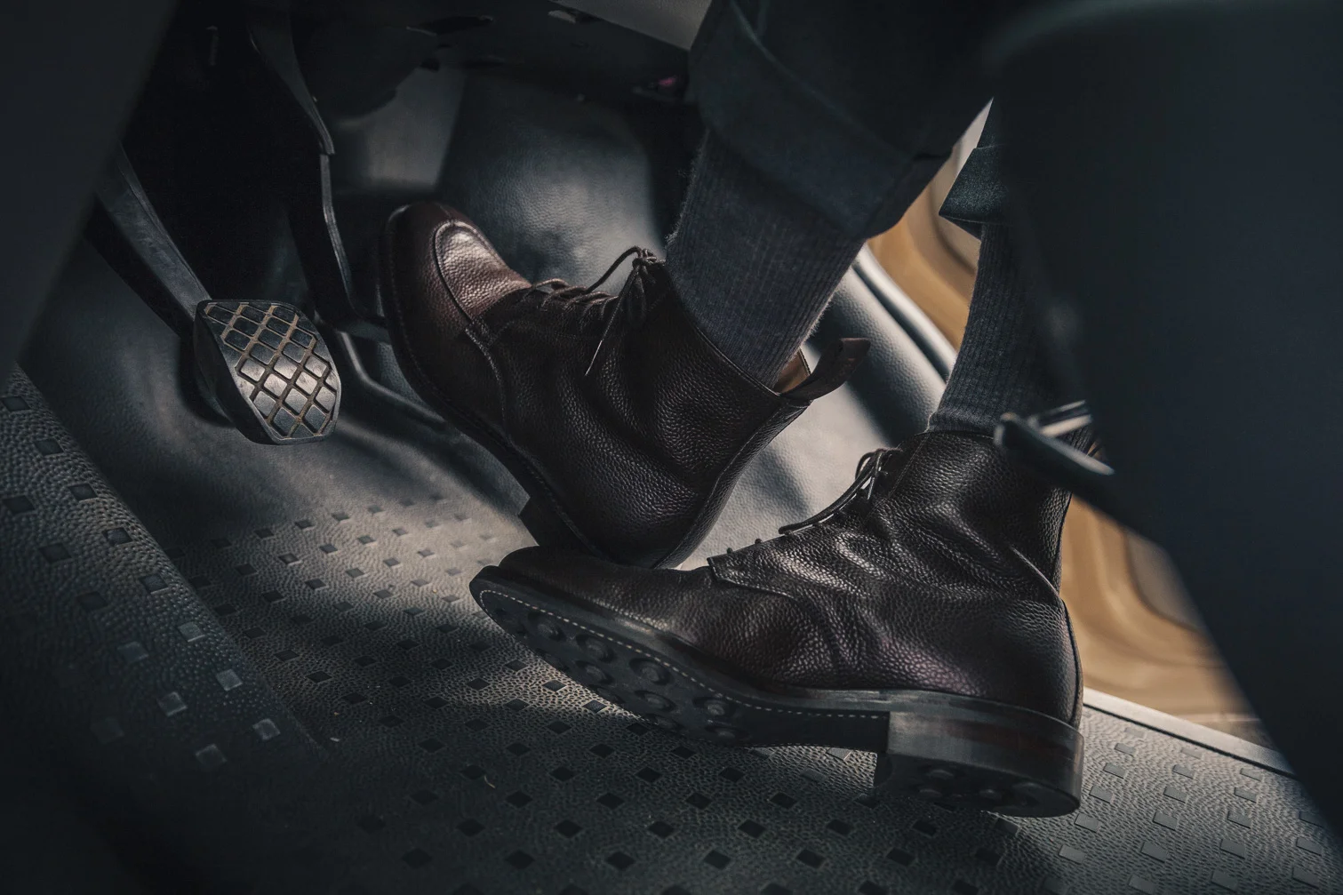 Those boots. Getting a picture of them whilst driving into London.