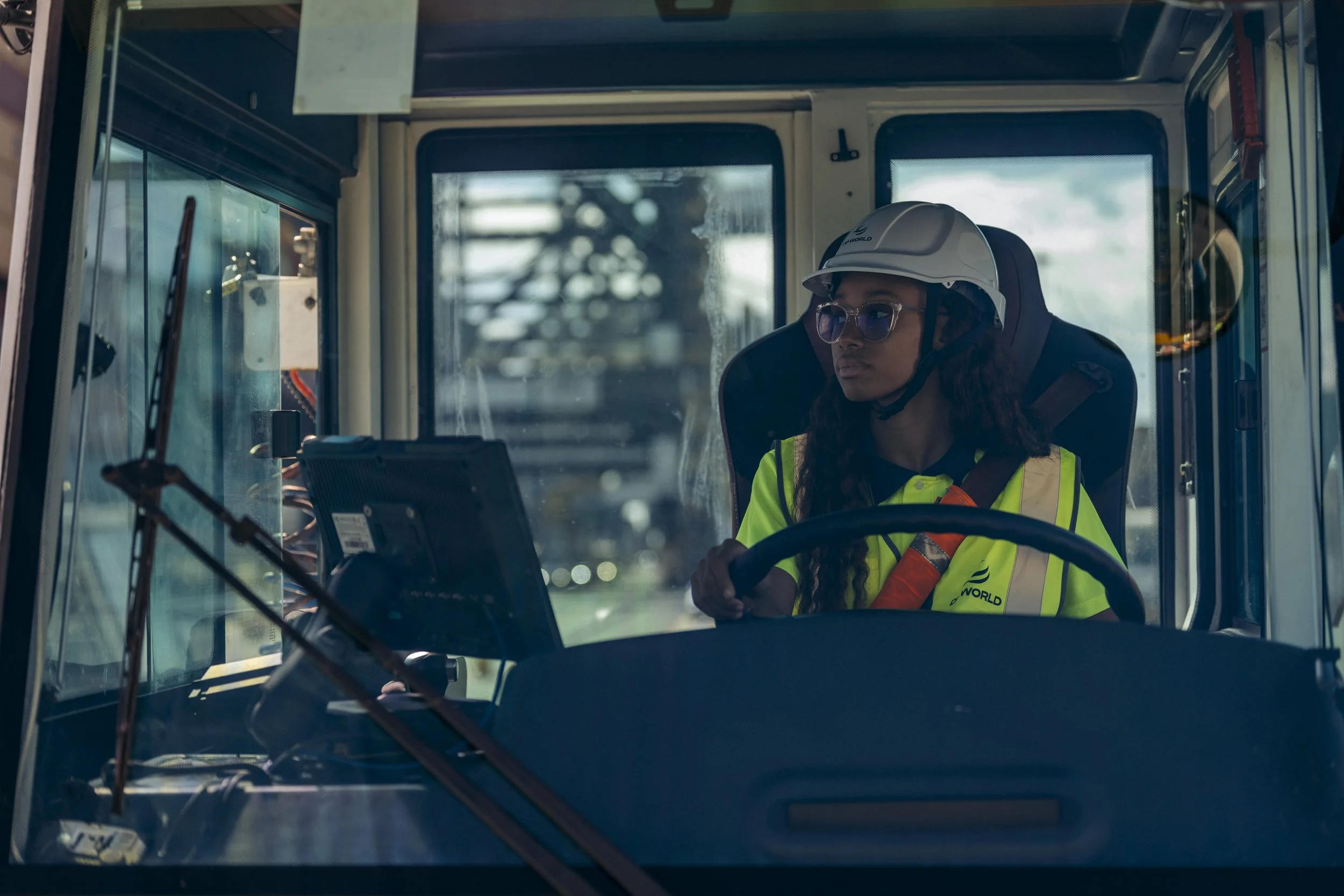 dpworld-rm-4000.jpg