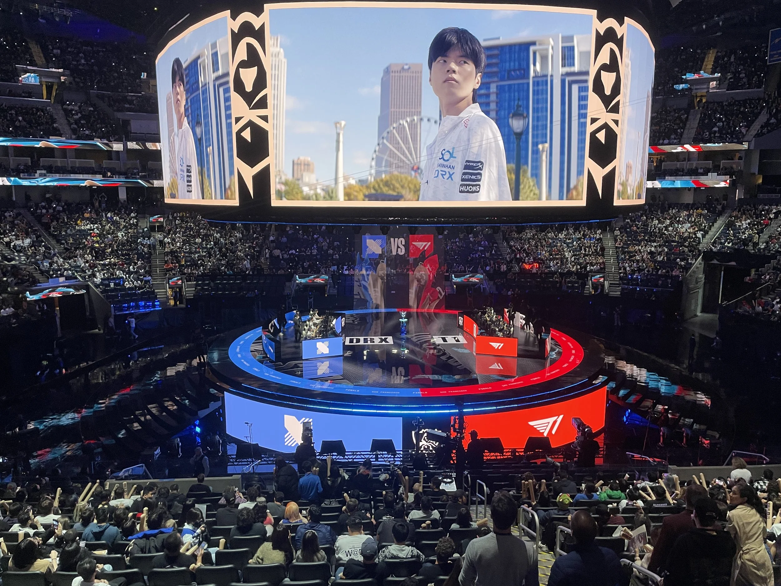 Mastercard League of Legends World Championships opening ceremony ...