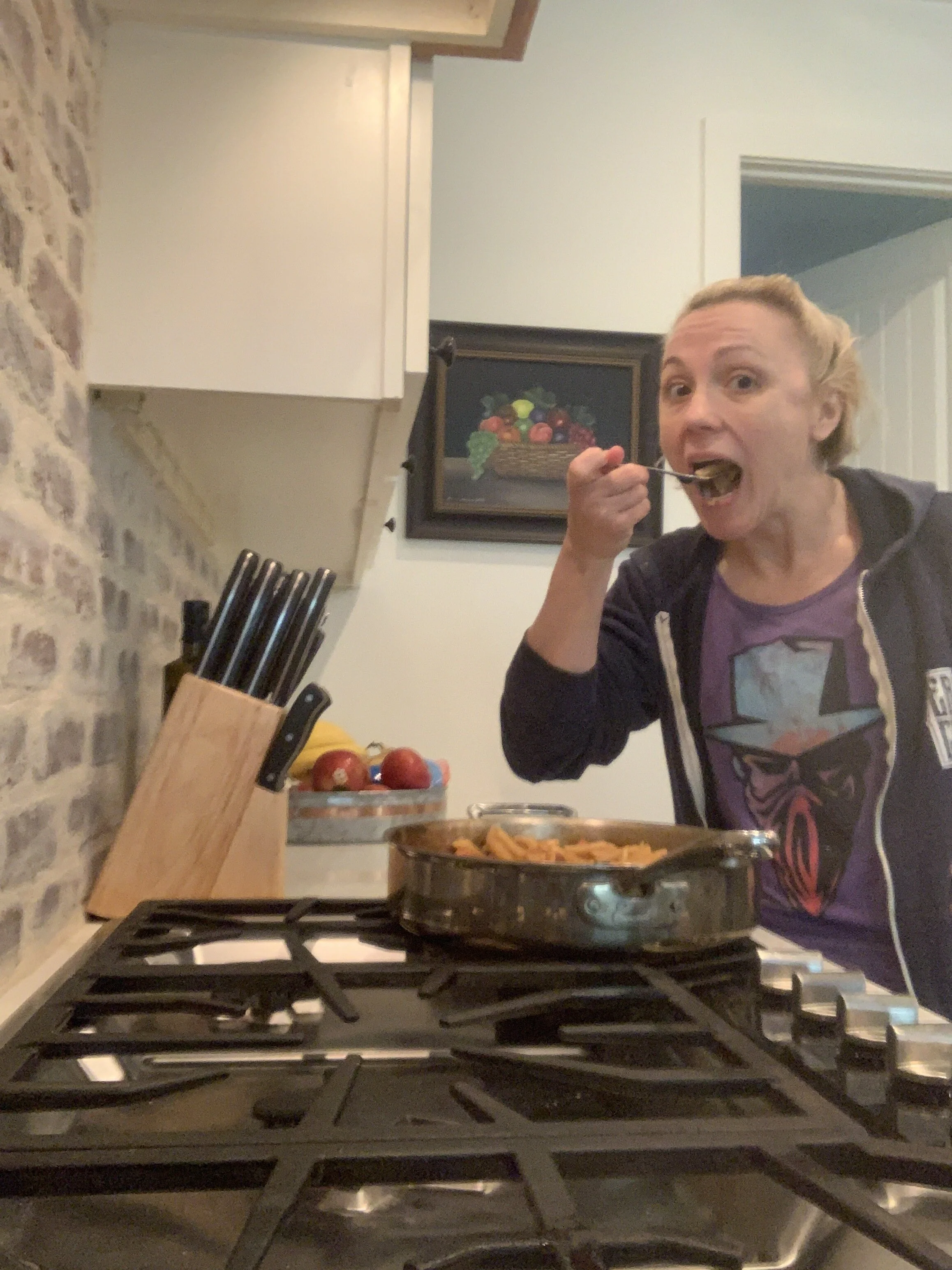 RECIPE: CHICKEN AND BACON PASTA WITH SPINACH AND TOMATOES IN CREAM SAUCE