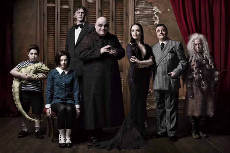 addams-family-0912-01.jpg