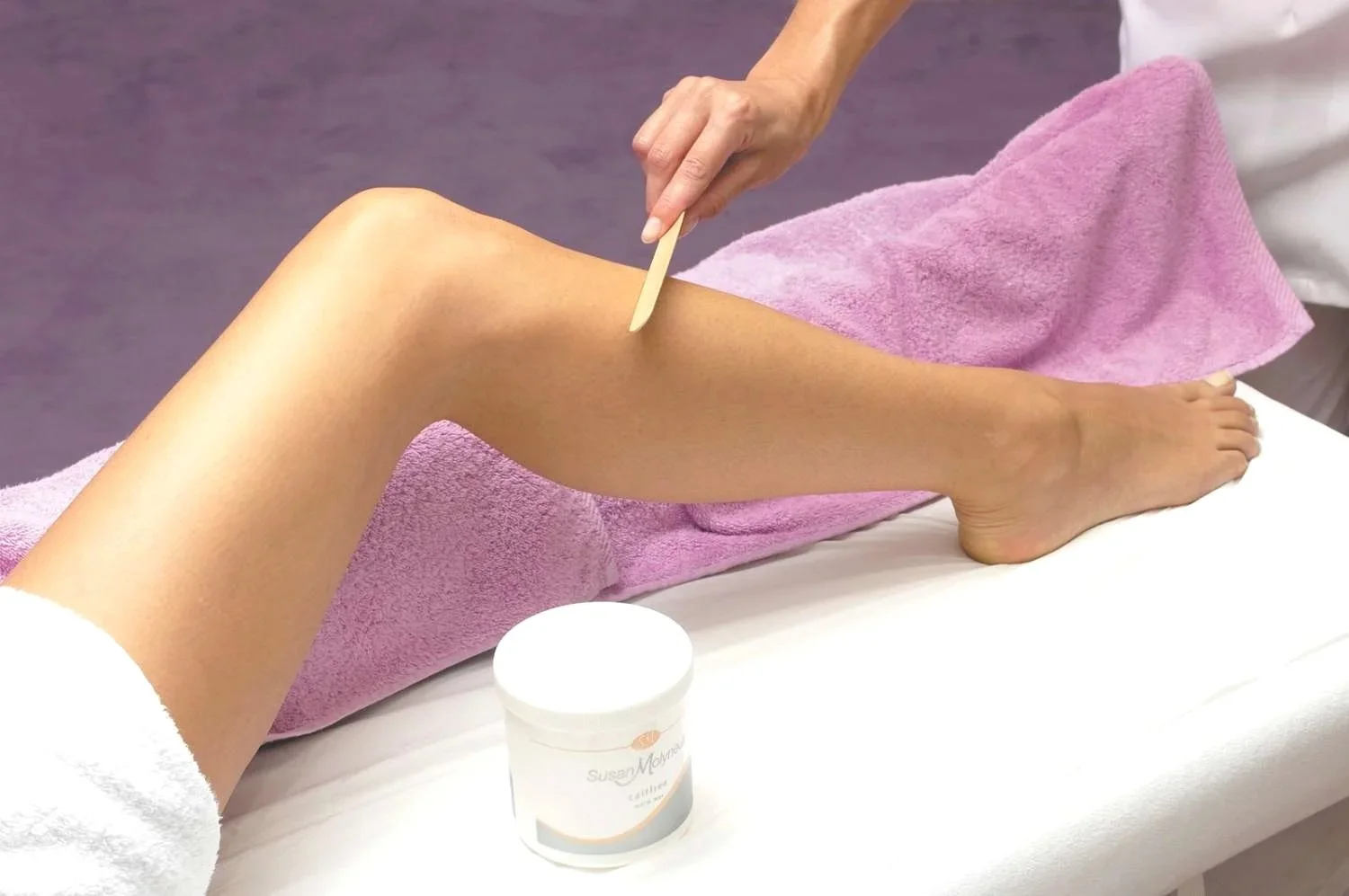 leg-waxing.jpg