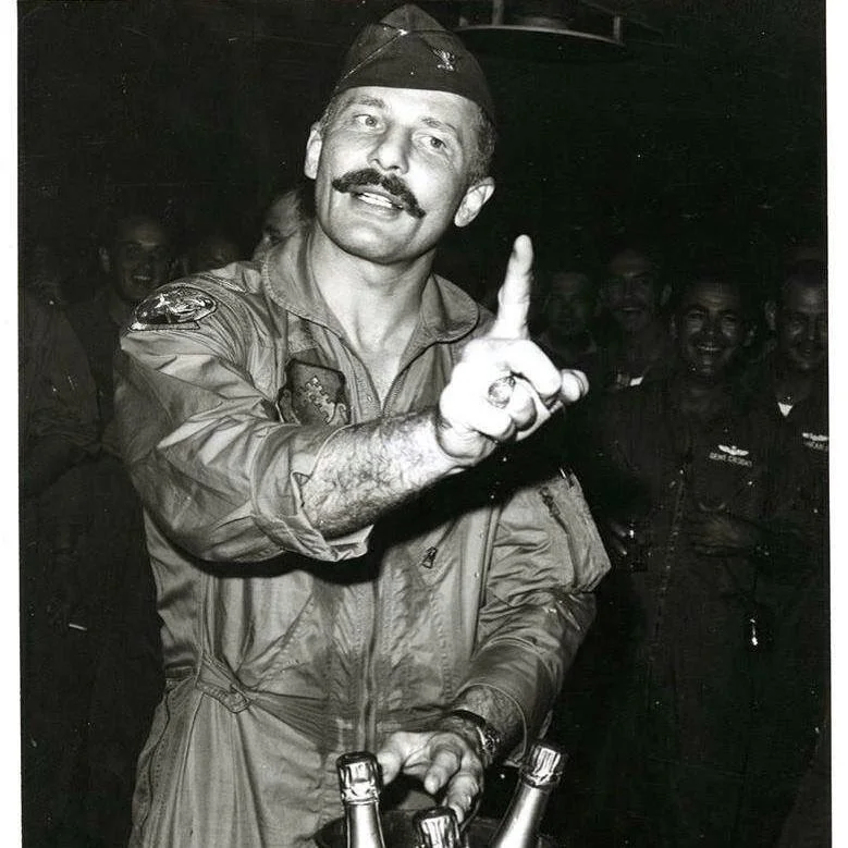 Scrutinize Your Scripts Girl: 15 Prescription Drugs That Don't Mix With TTC