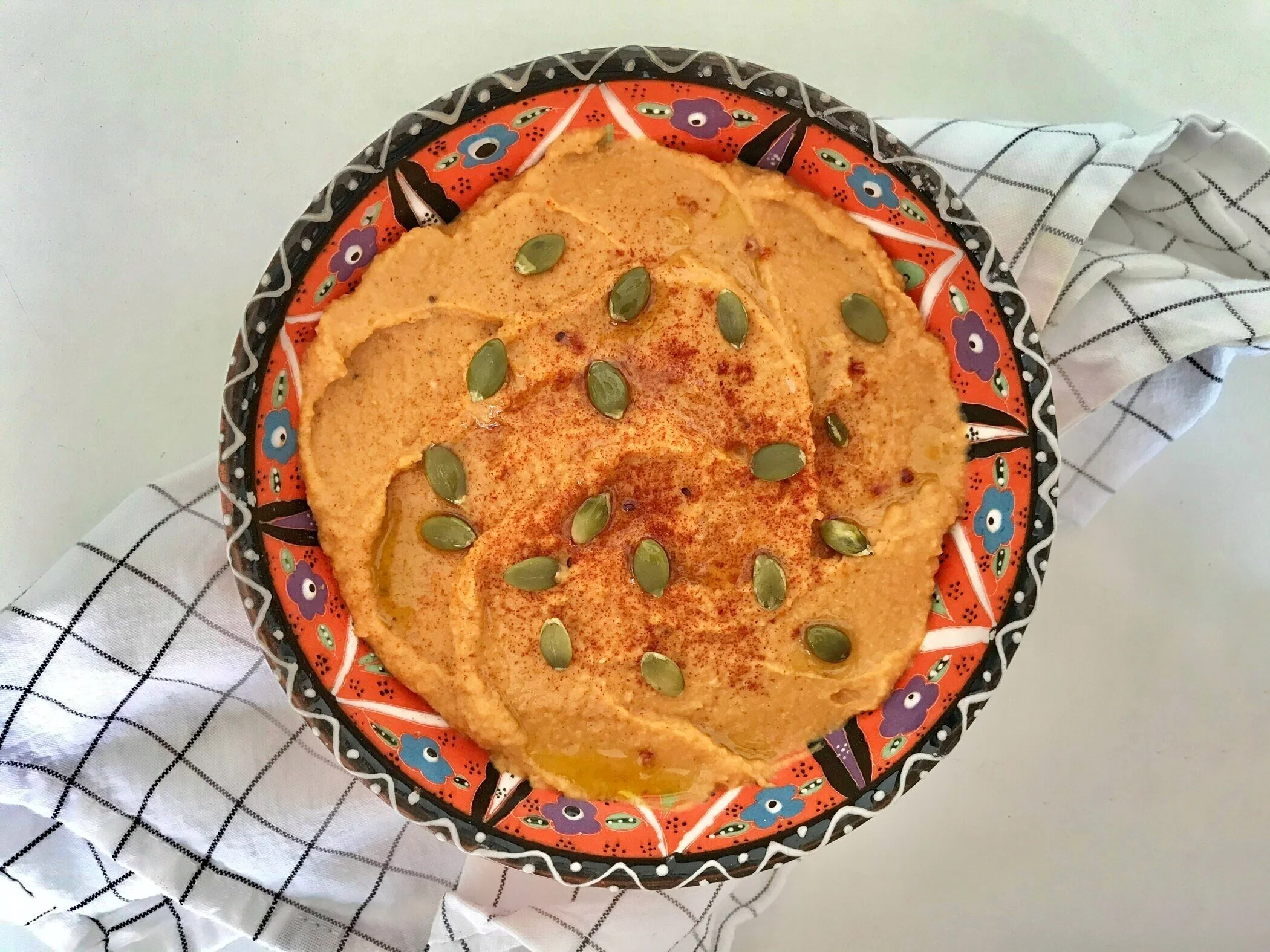 Roasted Garlic & Pumpkin Hummus