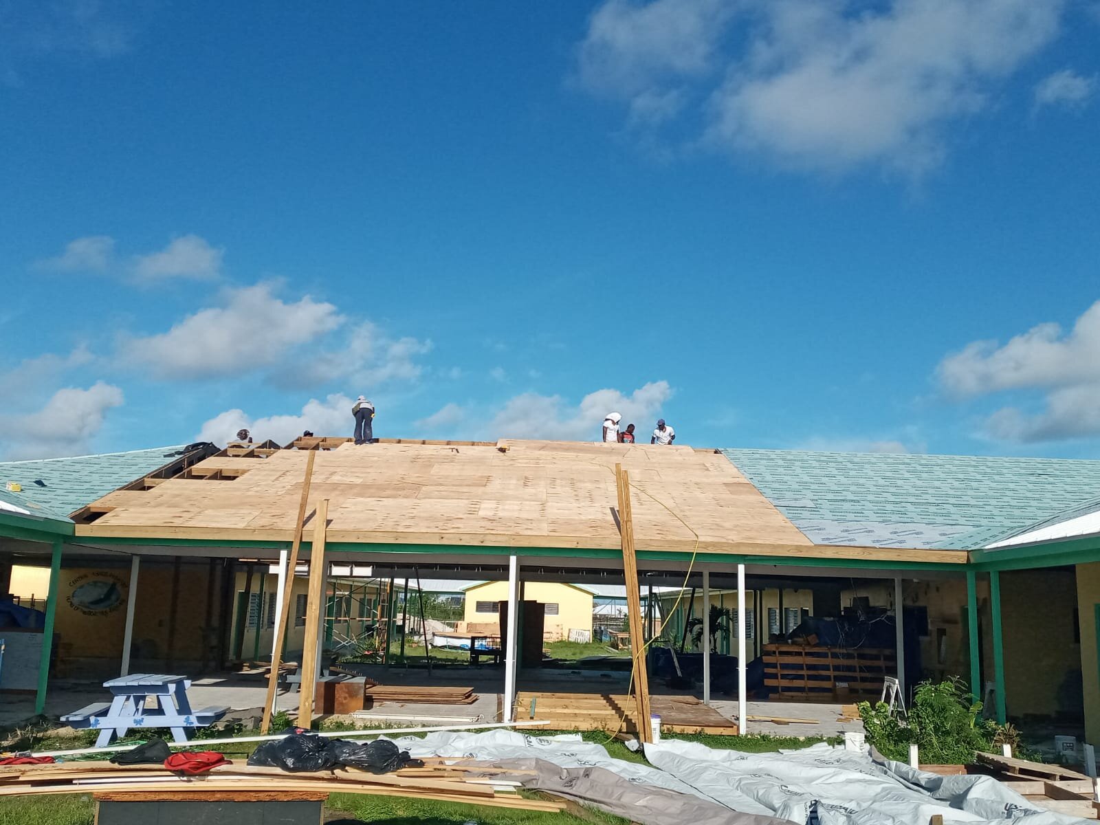 Courtyard roof going up.jpg