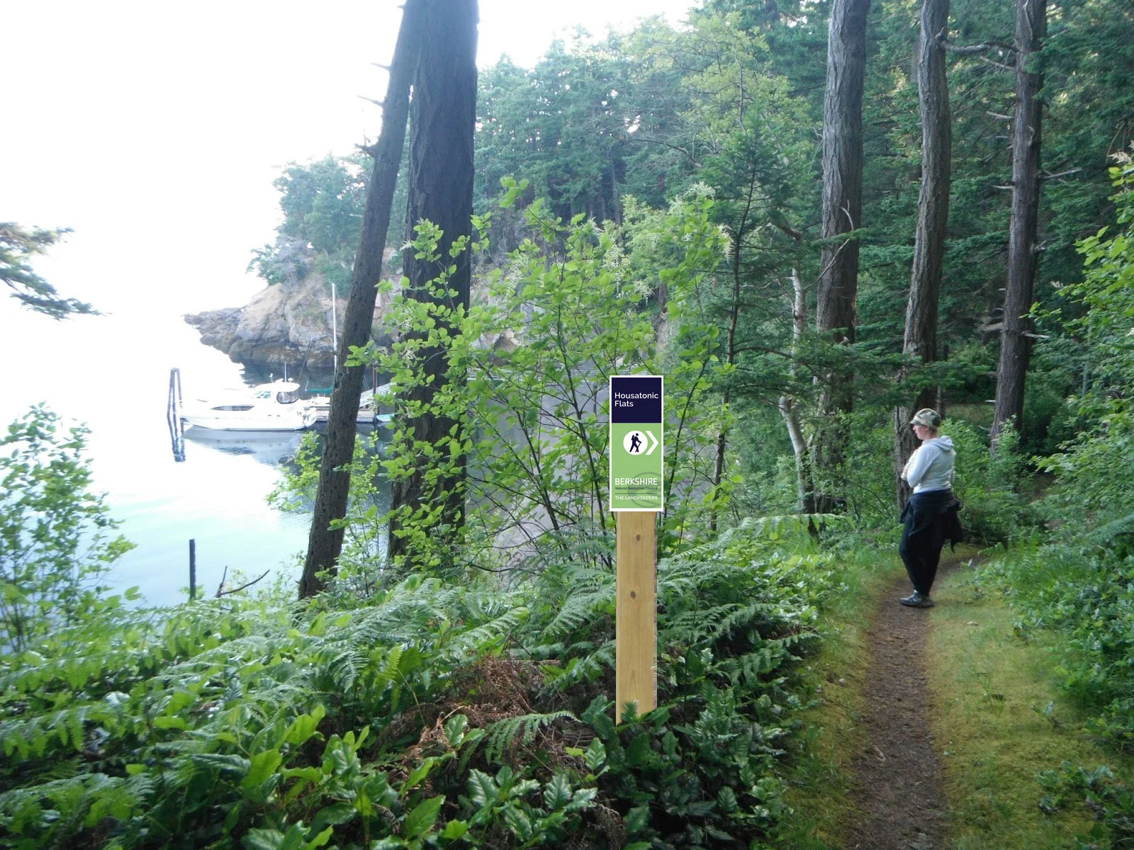 trail_marker_blue.jpg