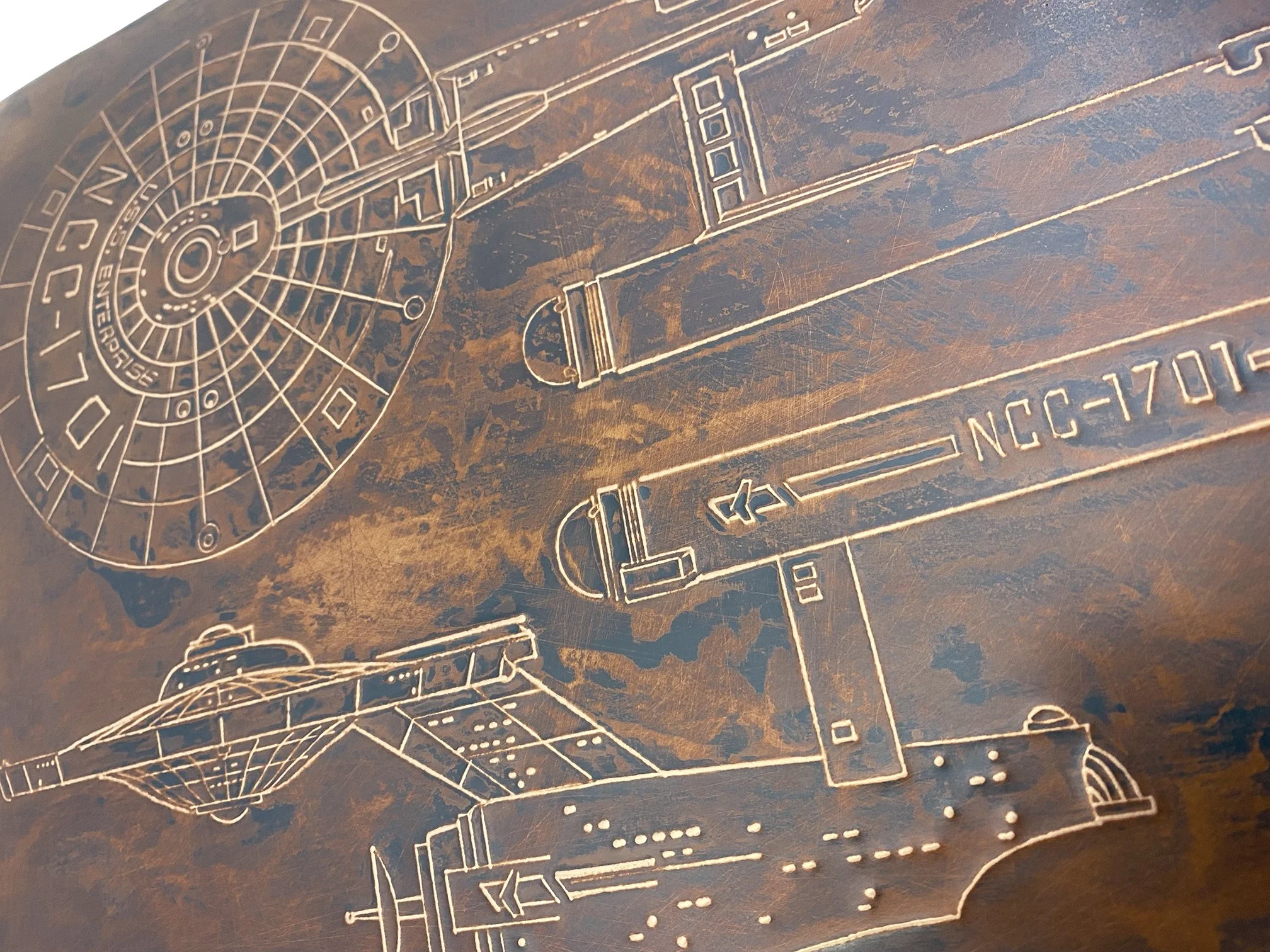 USS Enterprise_blueprint_13x10_ang1_C_LR.jpg